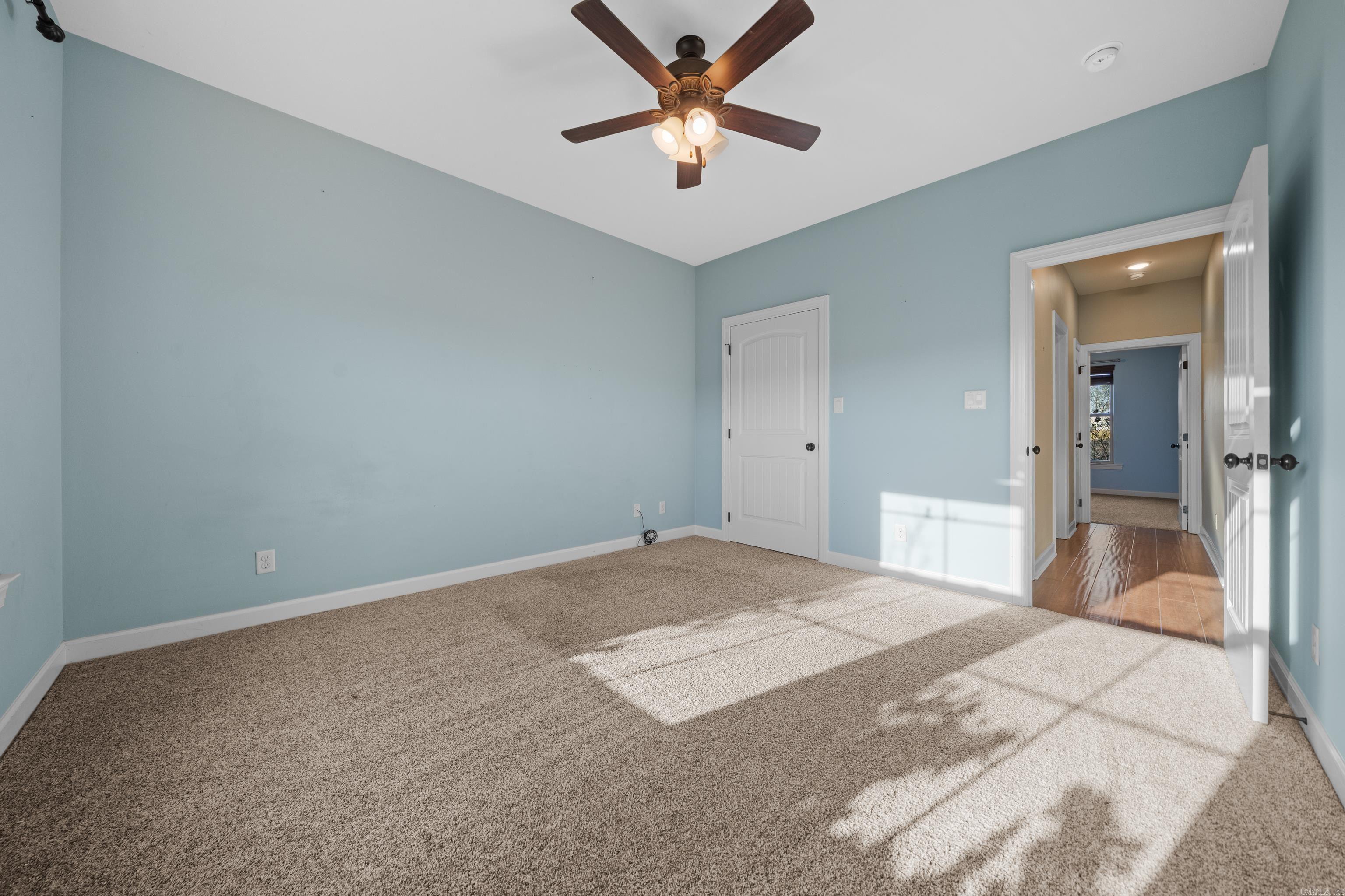 117 Harrington Ln