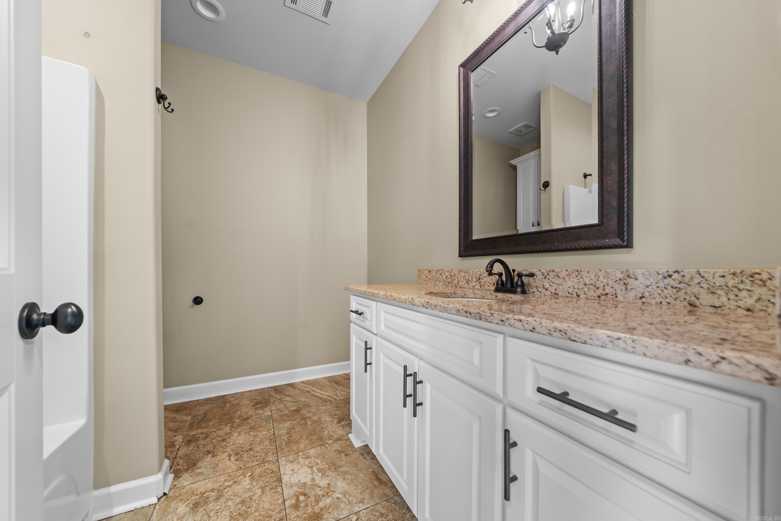 117 Harrington Ln