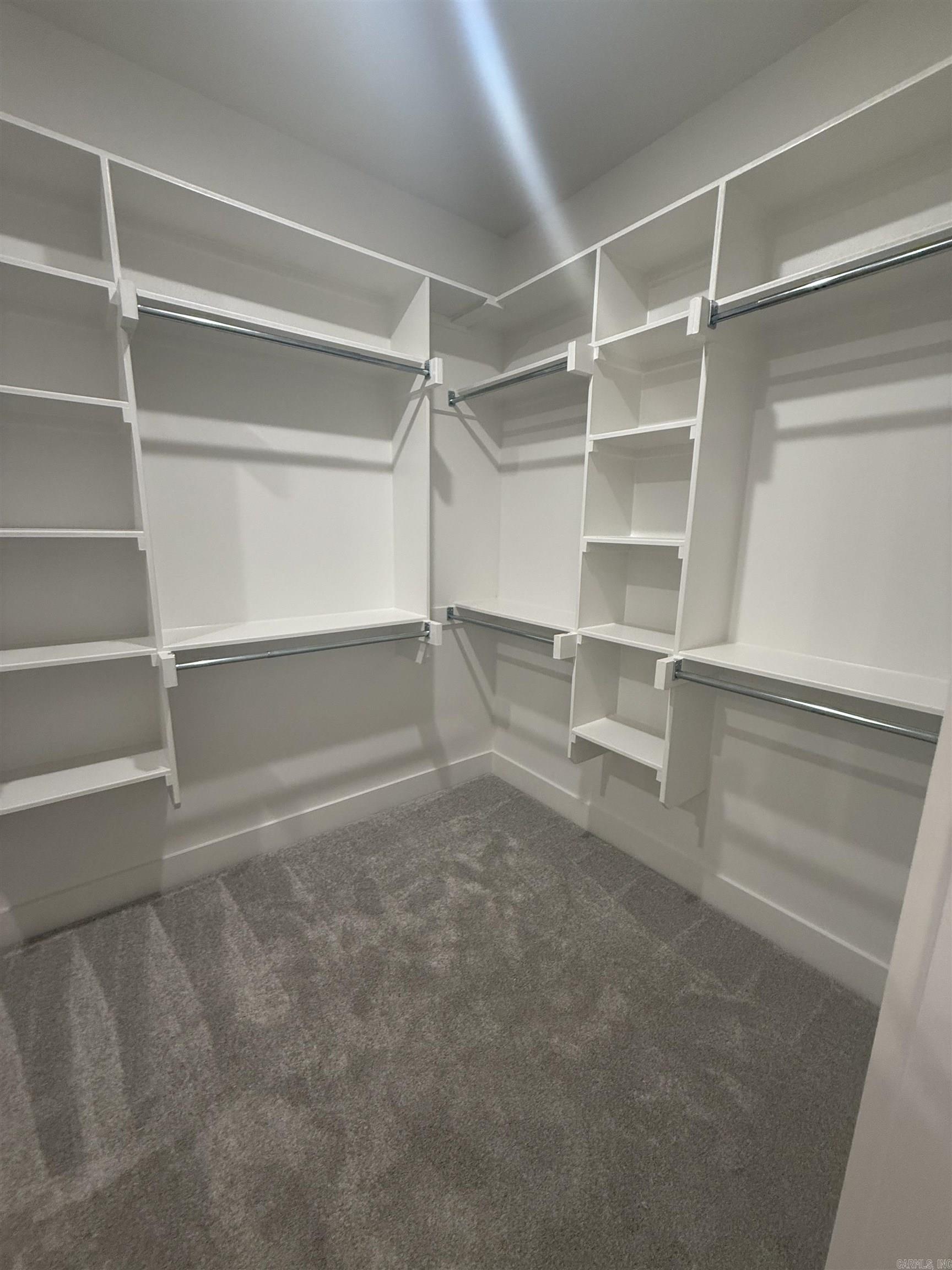 1600 Canyon Maple Cove