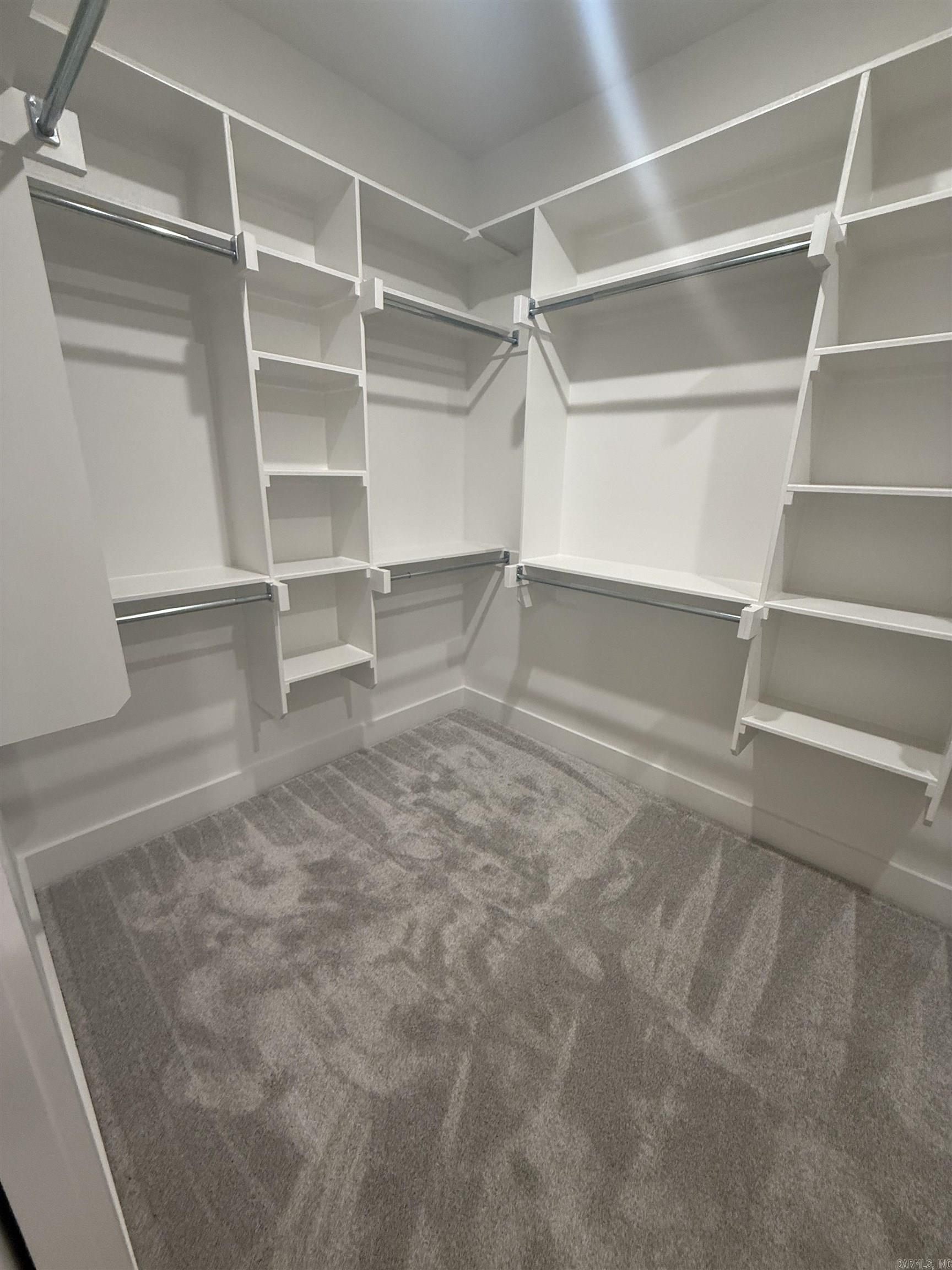 1600 Canyon Maple Cove