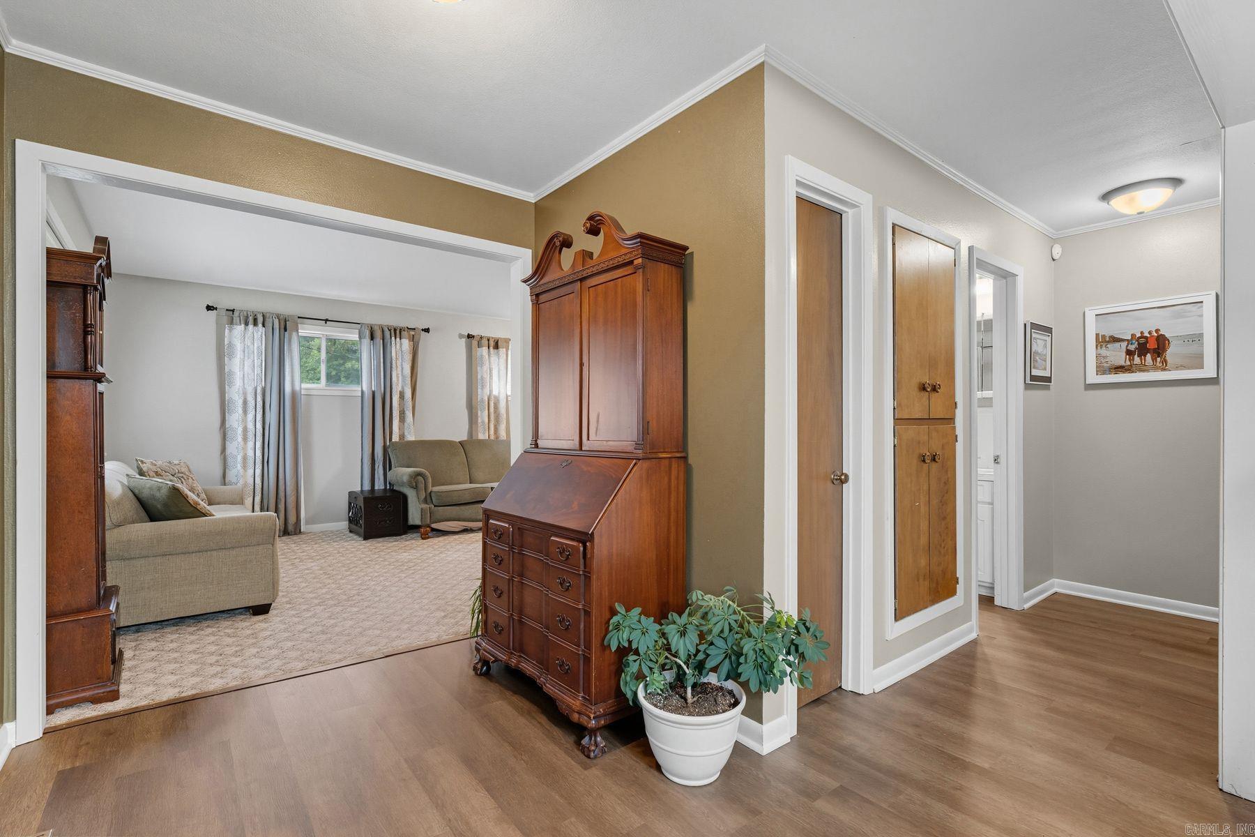 1704 Thornton Ferry Road