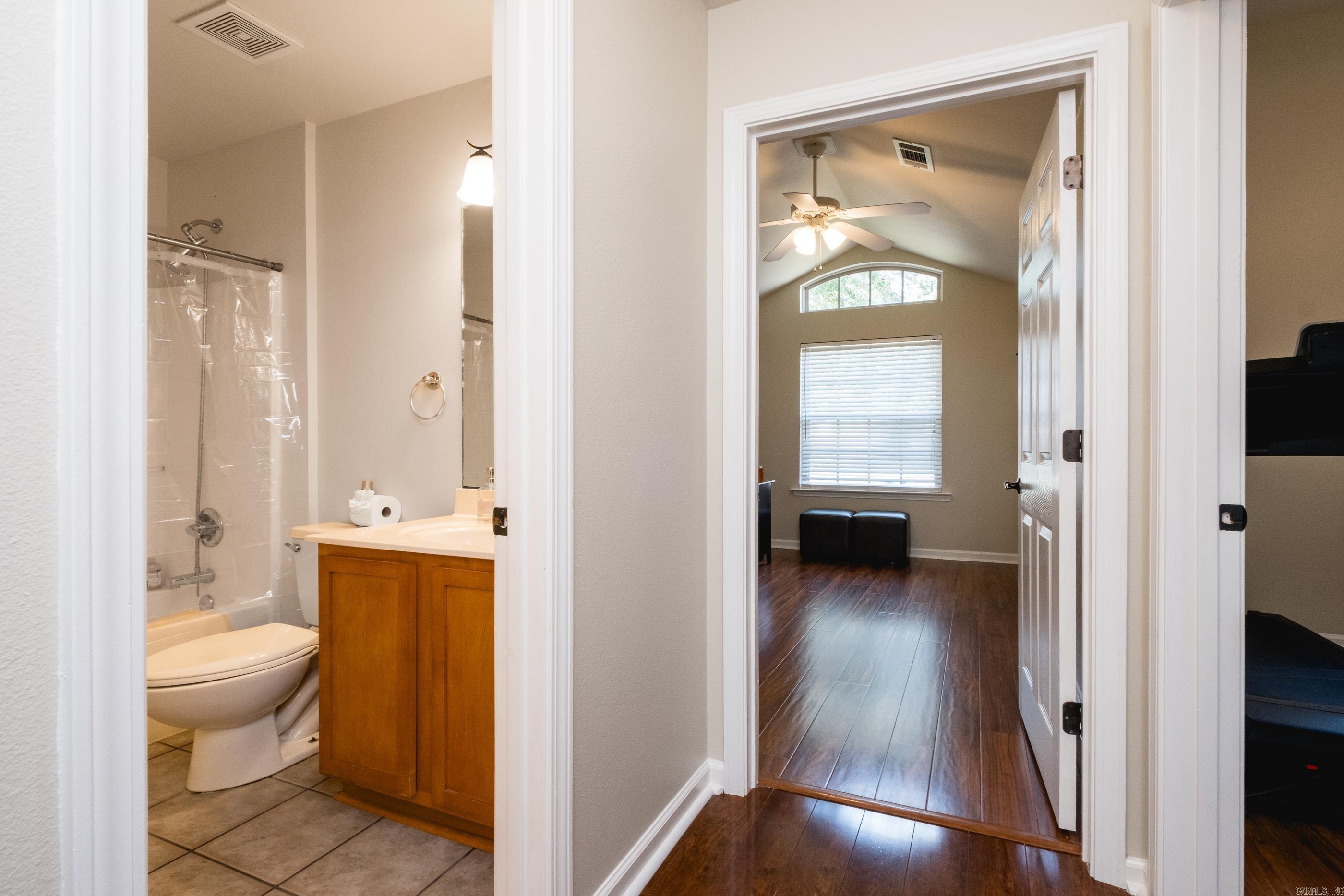 13616 Stonehenge Cove