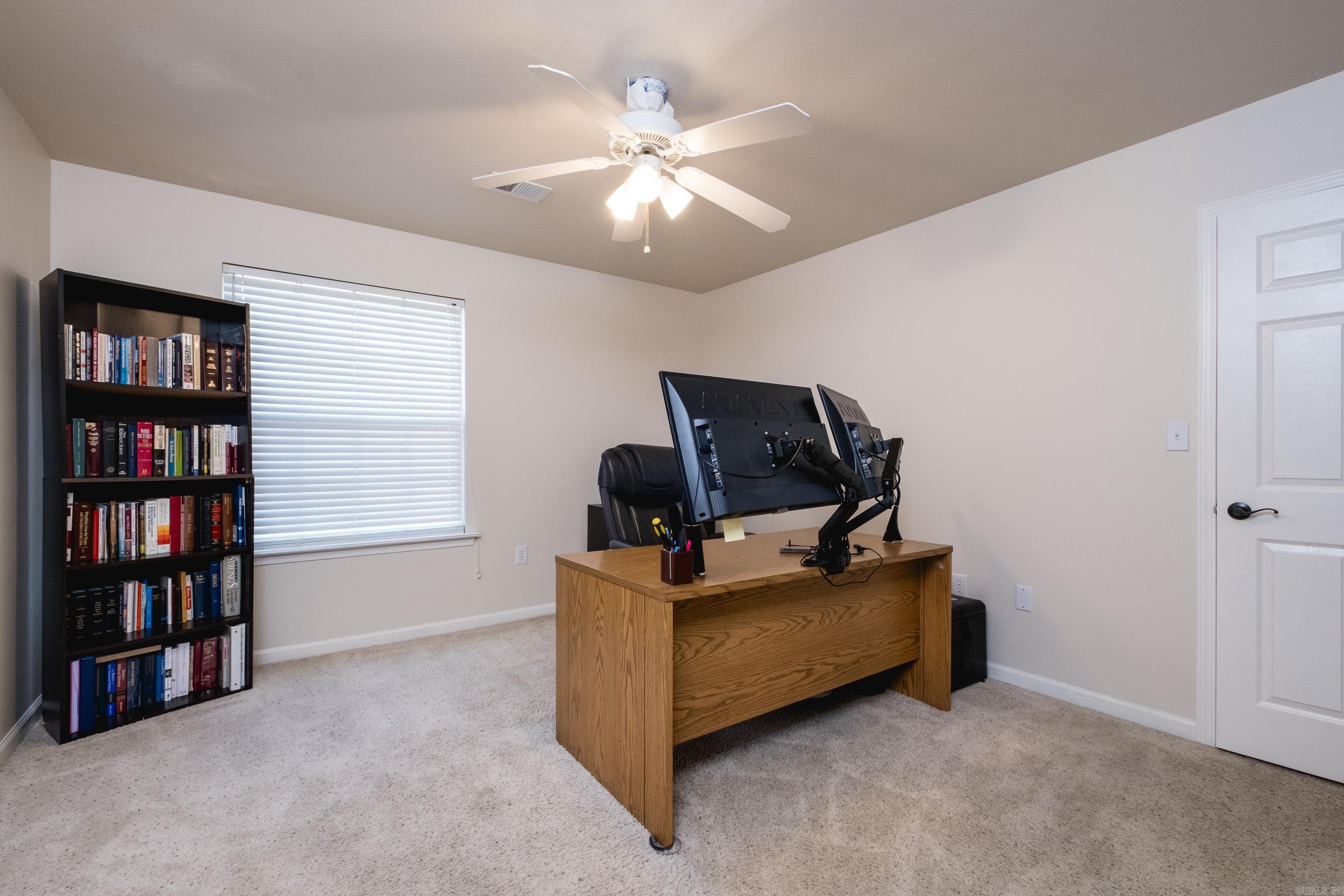 13616 Stonehenge Cove