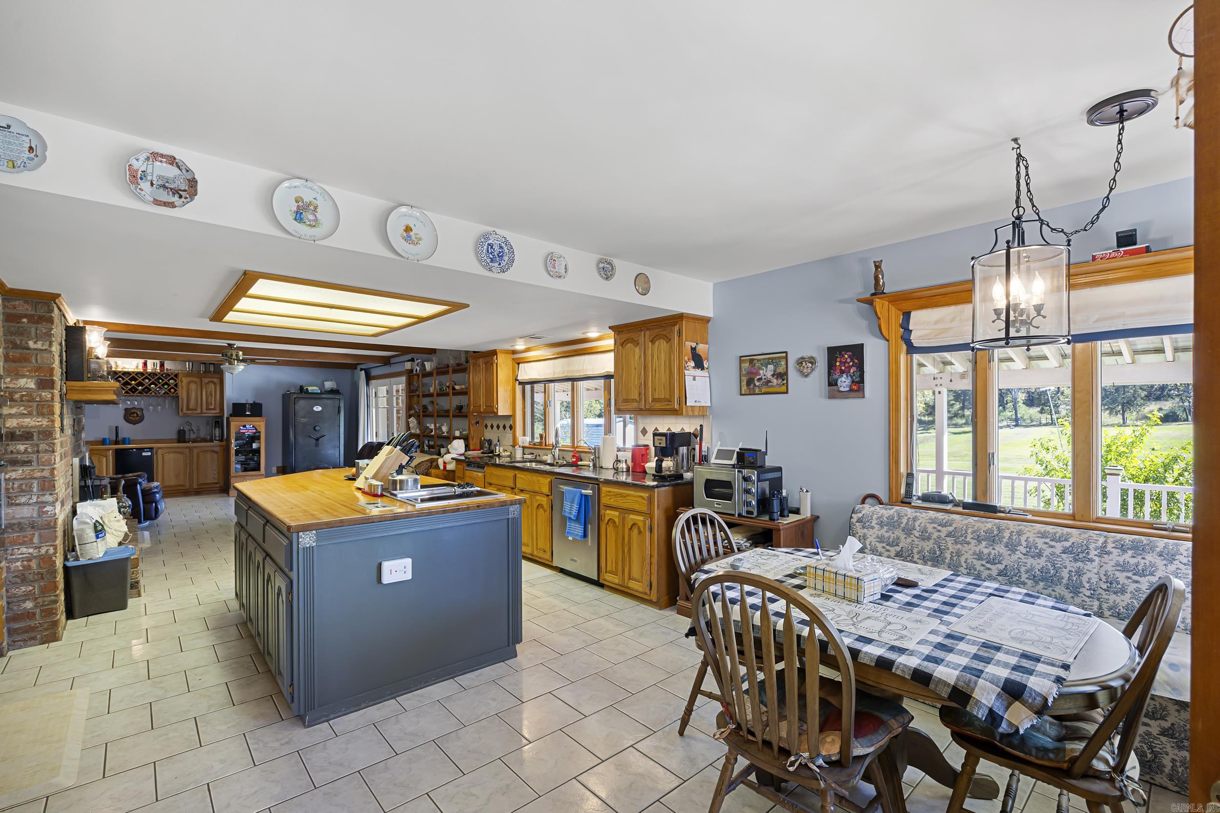 493 Huckleberry Road