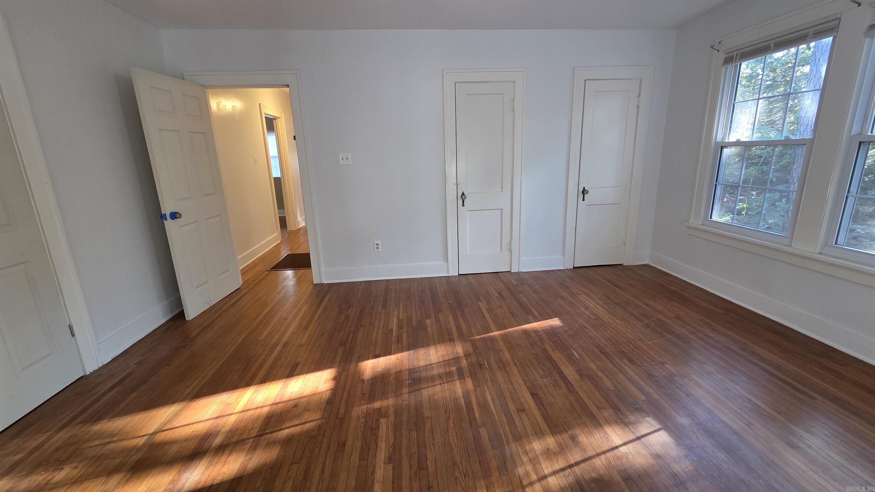 20 Forest Glades Cir