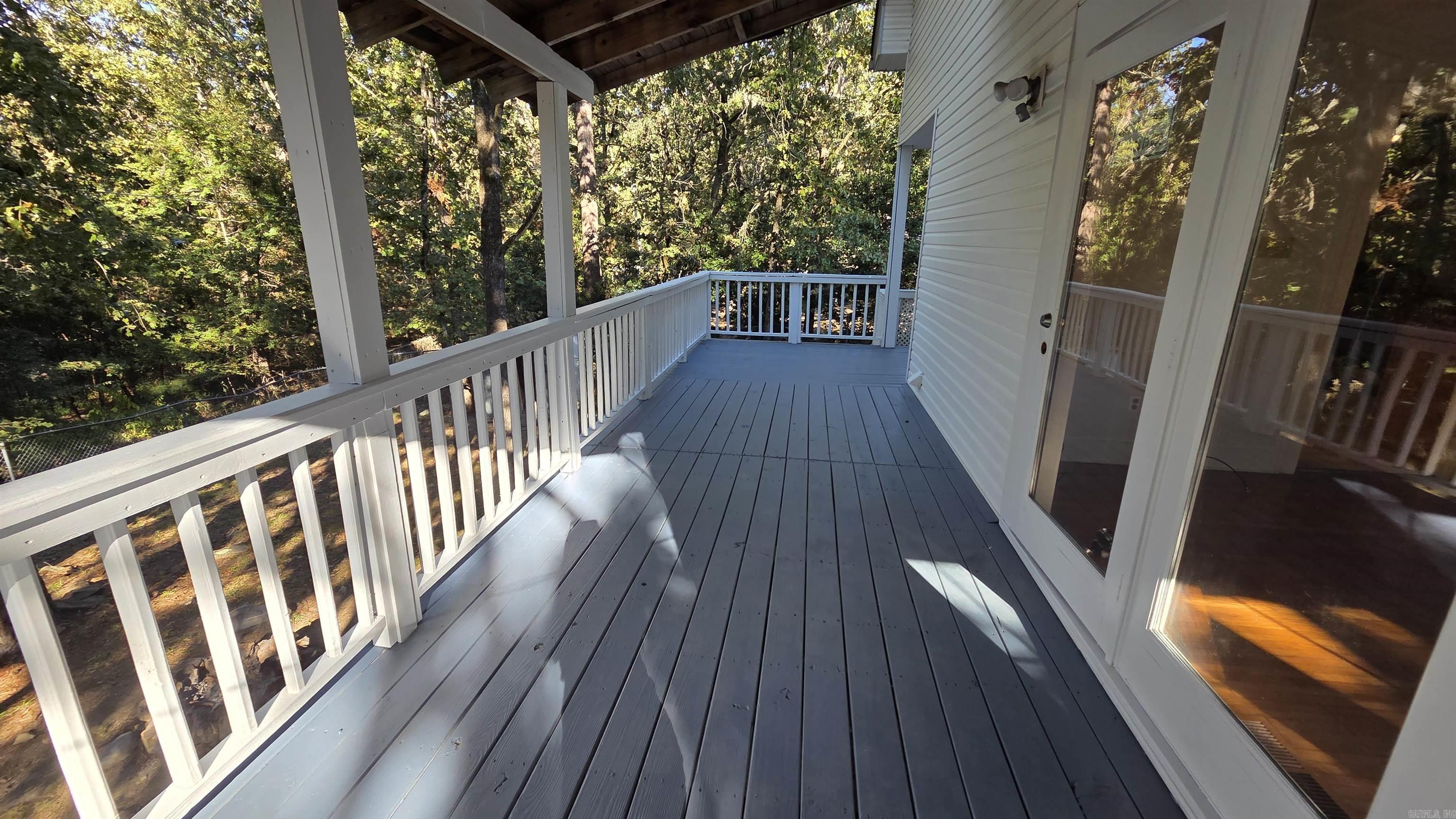 20 Forest Glades Cir