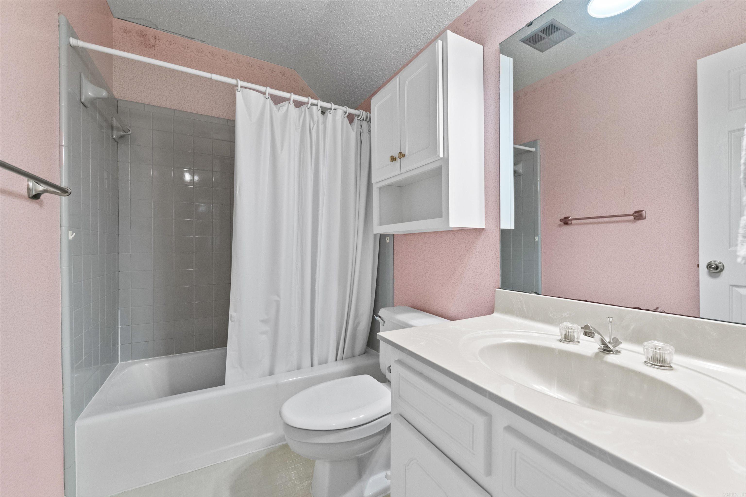 2100 Covington Drive