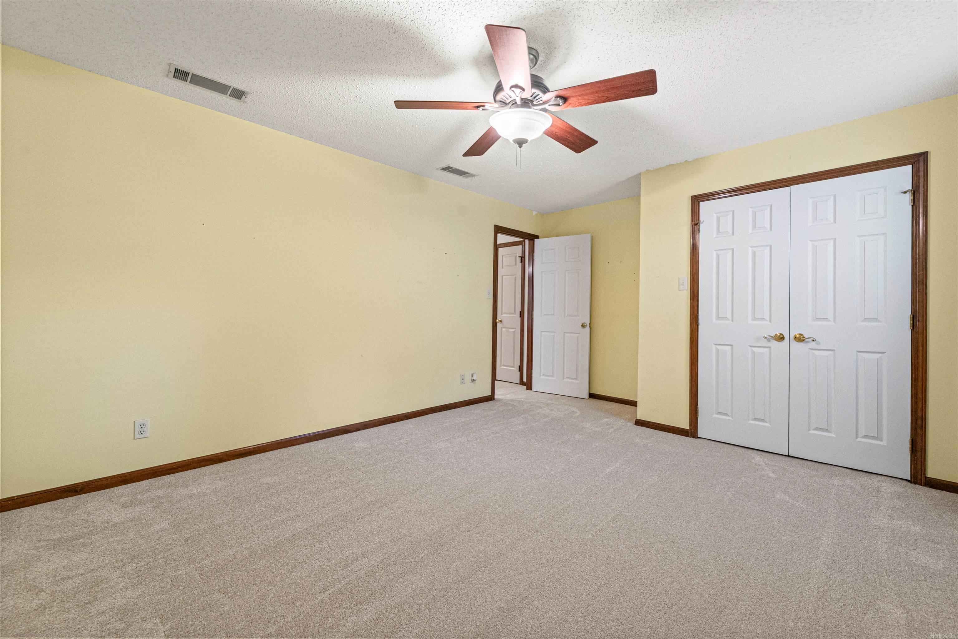 2100 Covington Drive