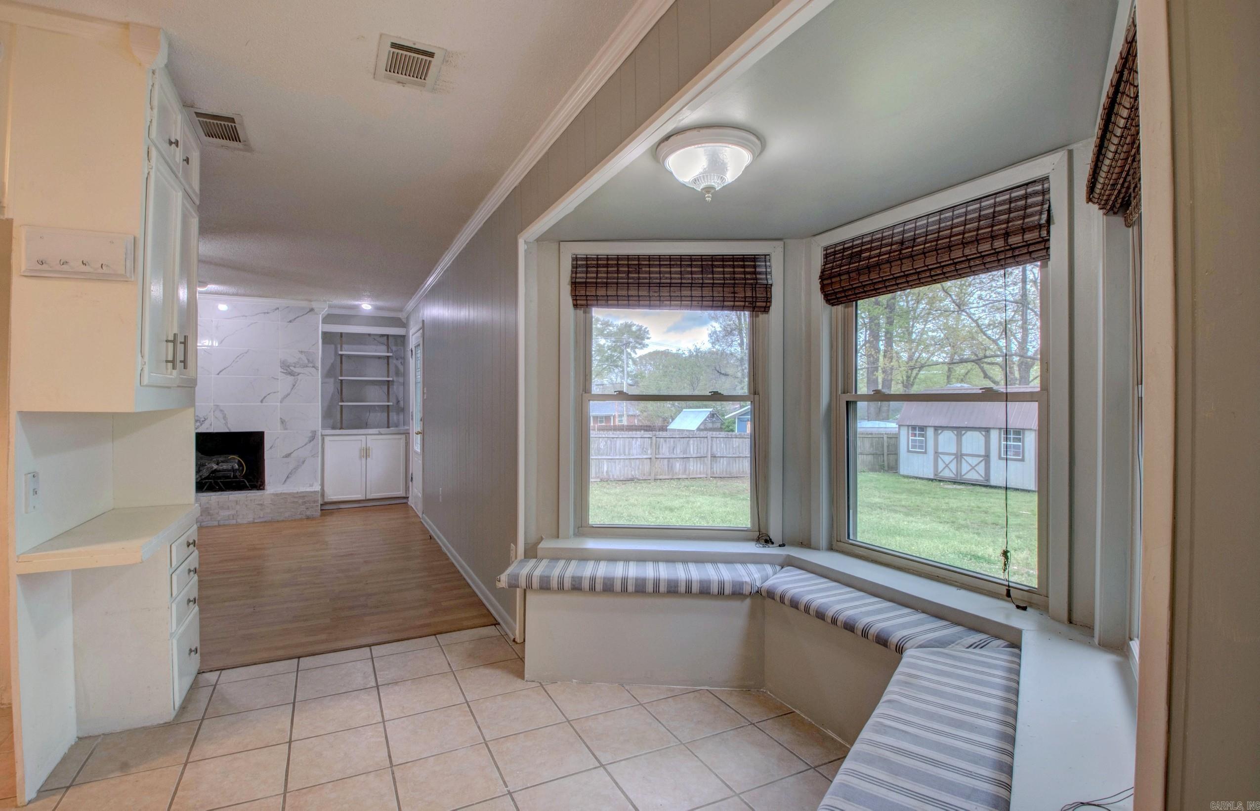 804 Burgandy Court