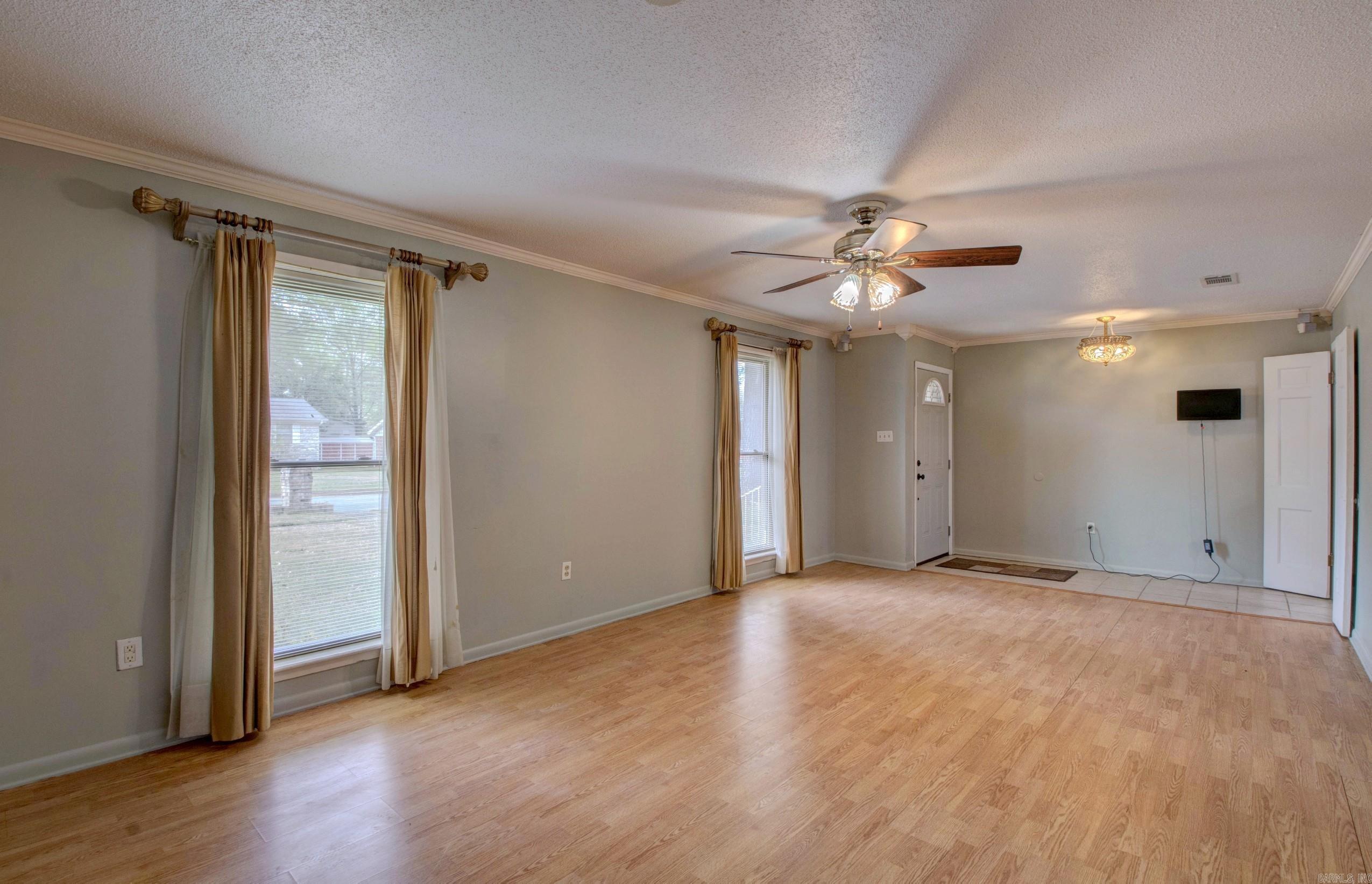 804 Burgandy Court