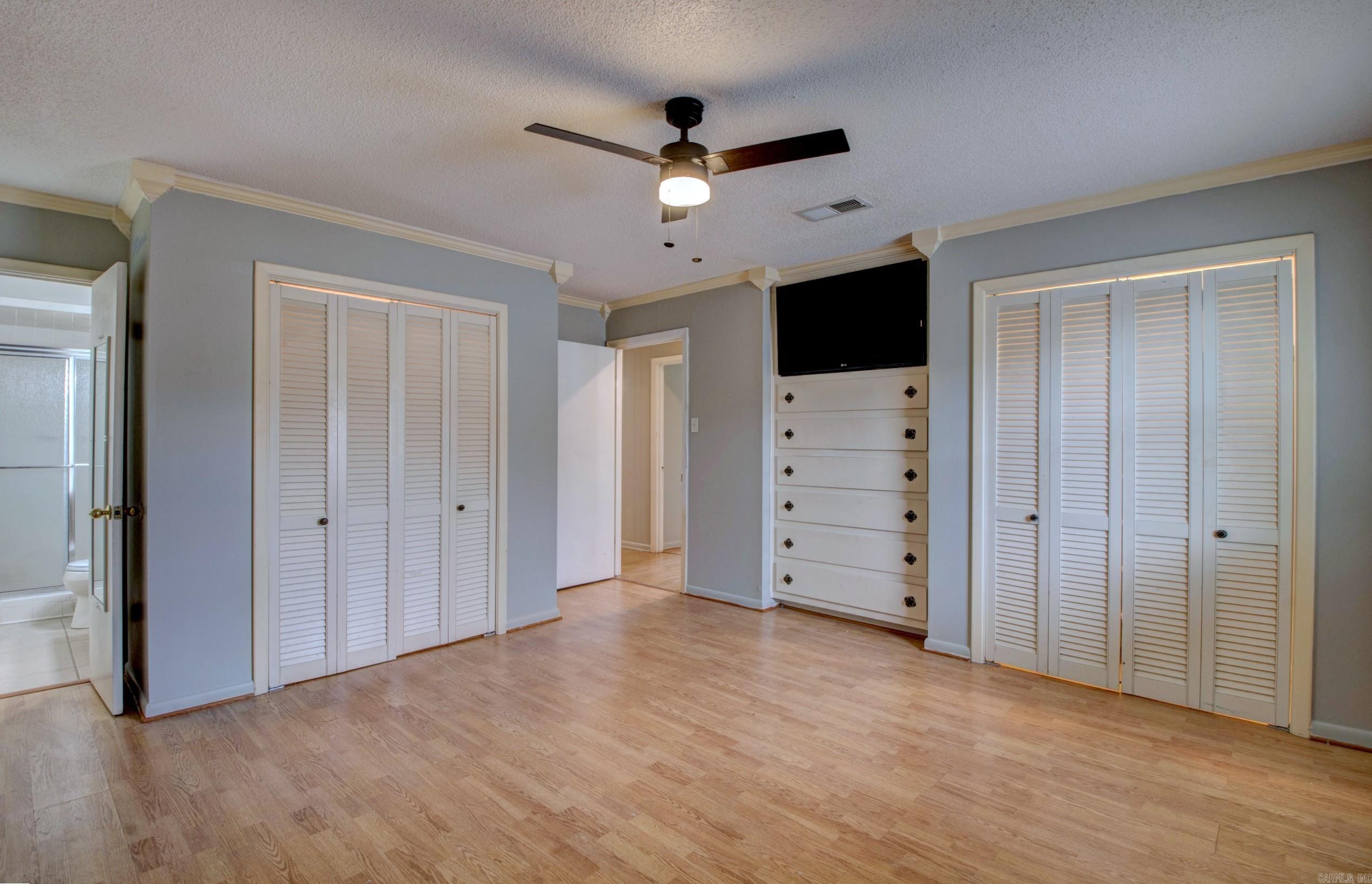 804 Burgandy Court