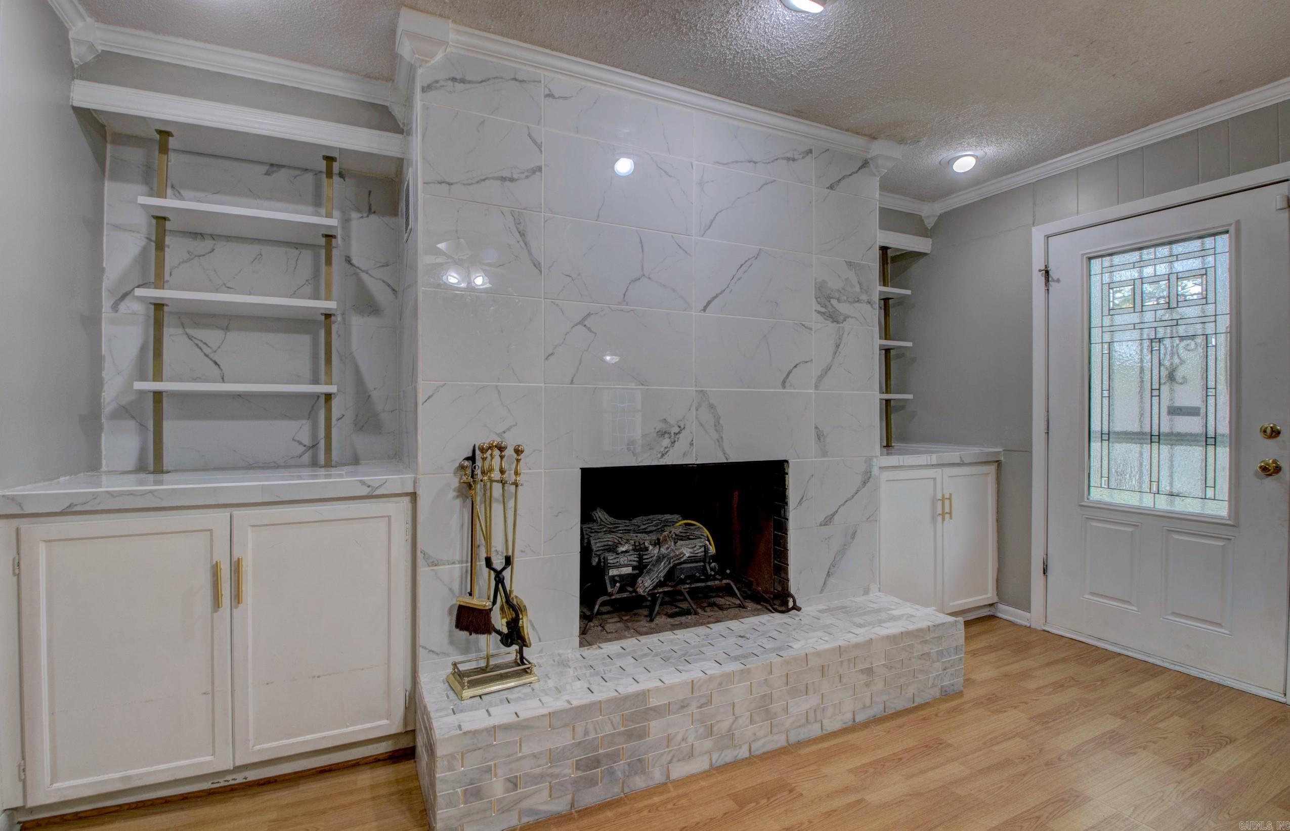804 Burgandy Court