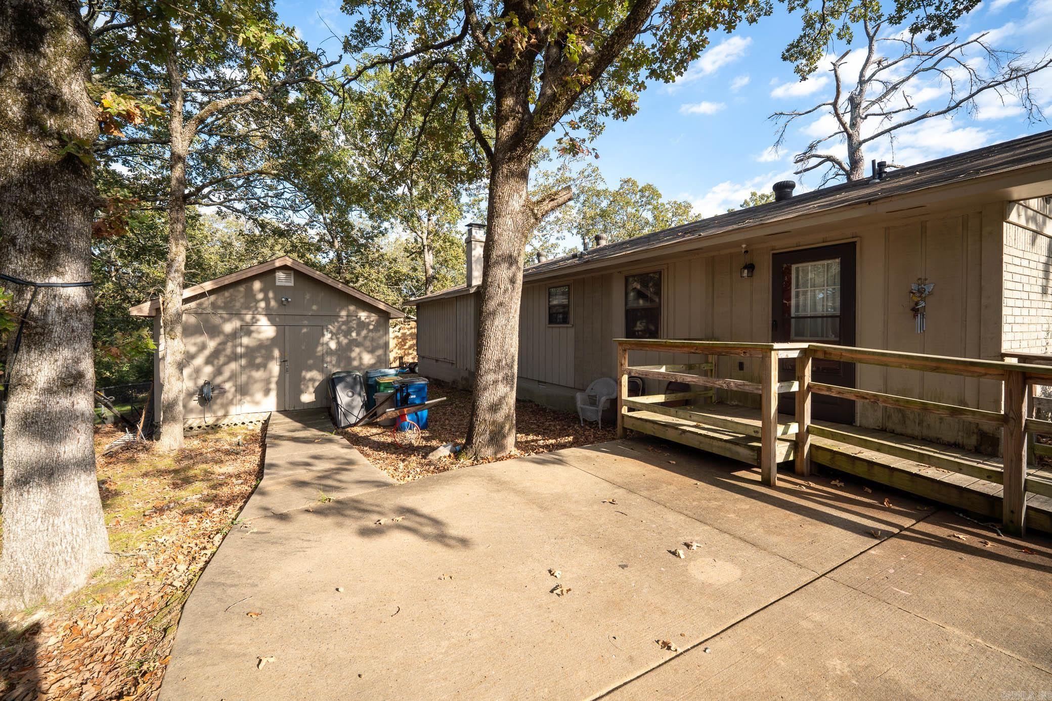 6312 Rolling Hills Dr