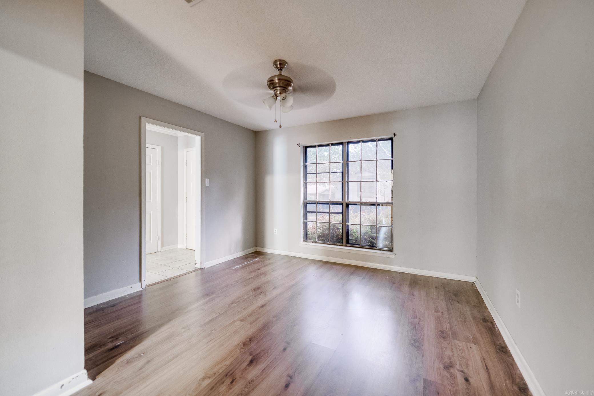 6312 Rolling Hills Dr