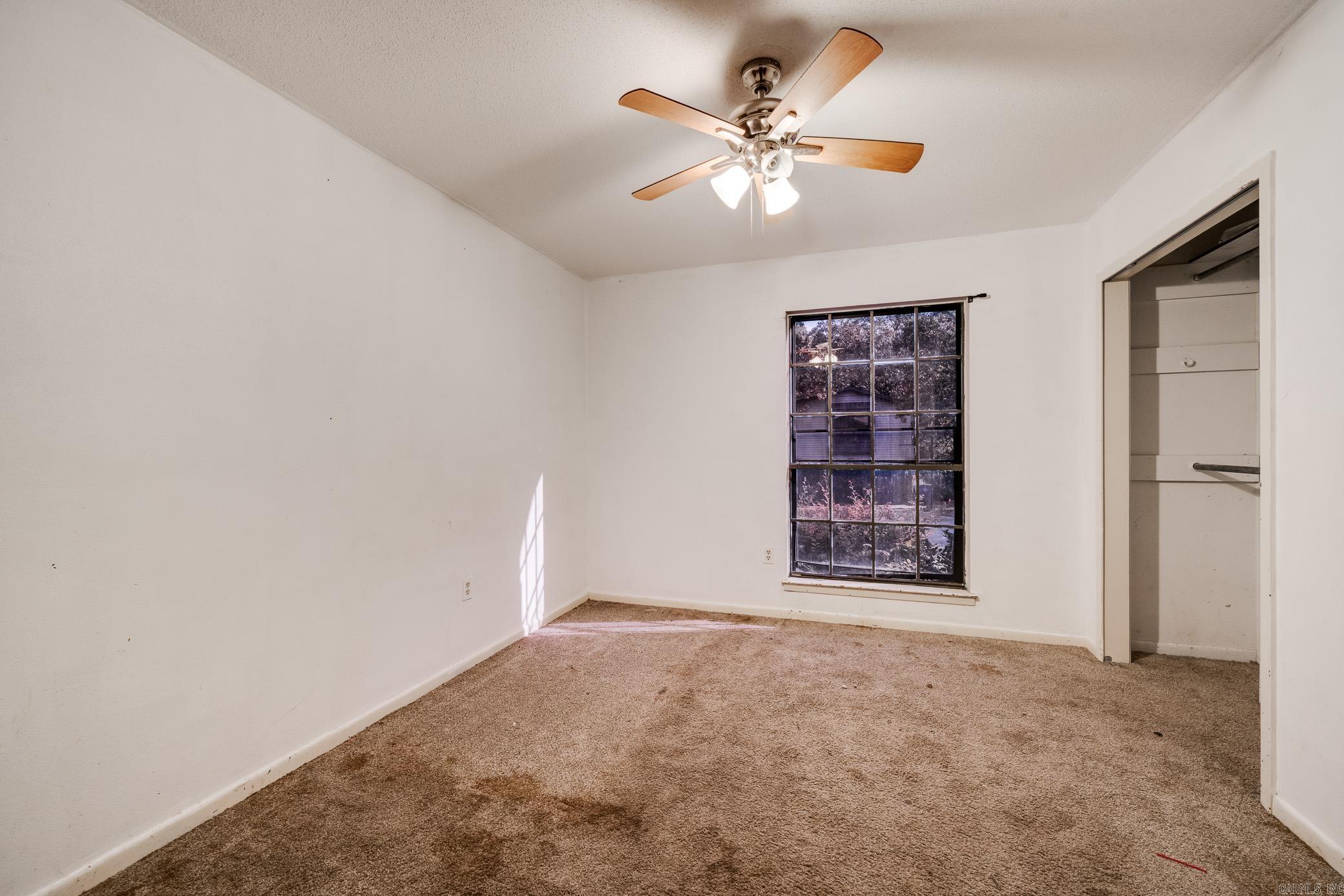 6312 Rolling Hills Dr