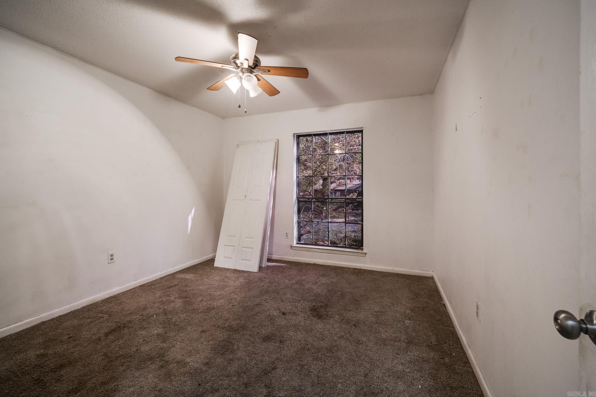 6312 Rolling Hills Dr