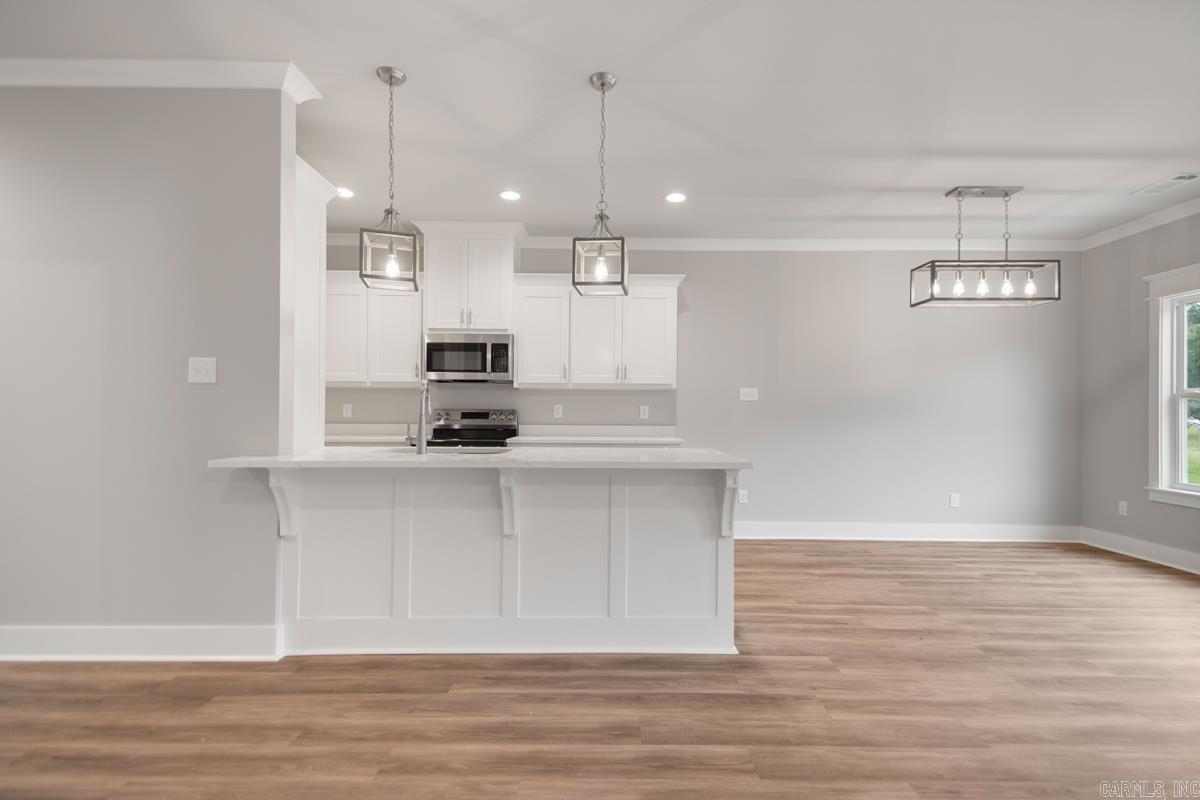 6554 AMALIE DRIVE