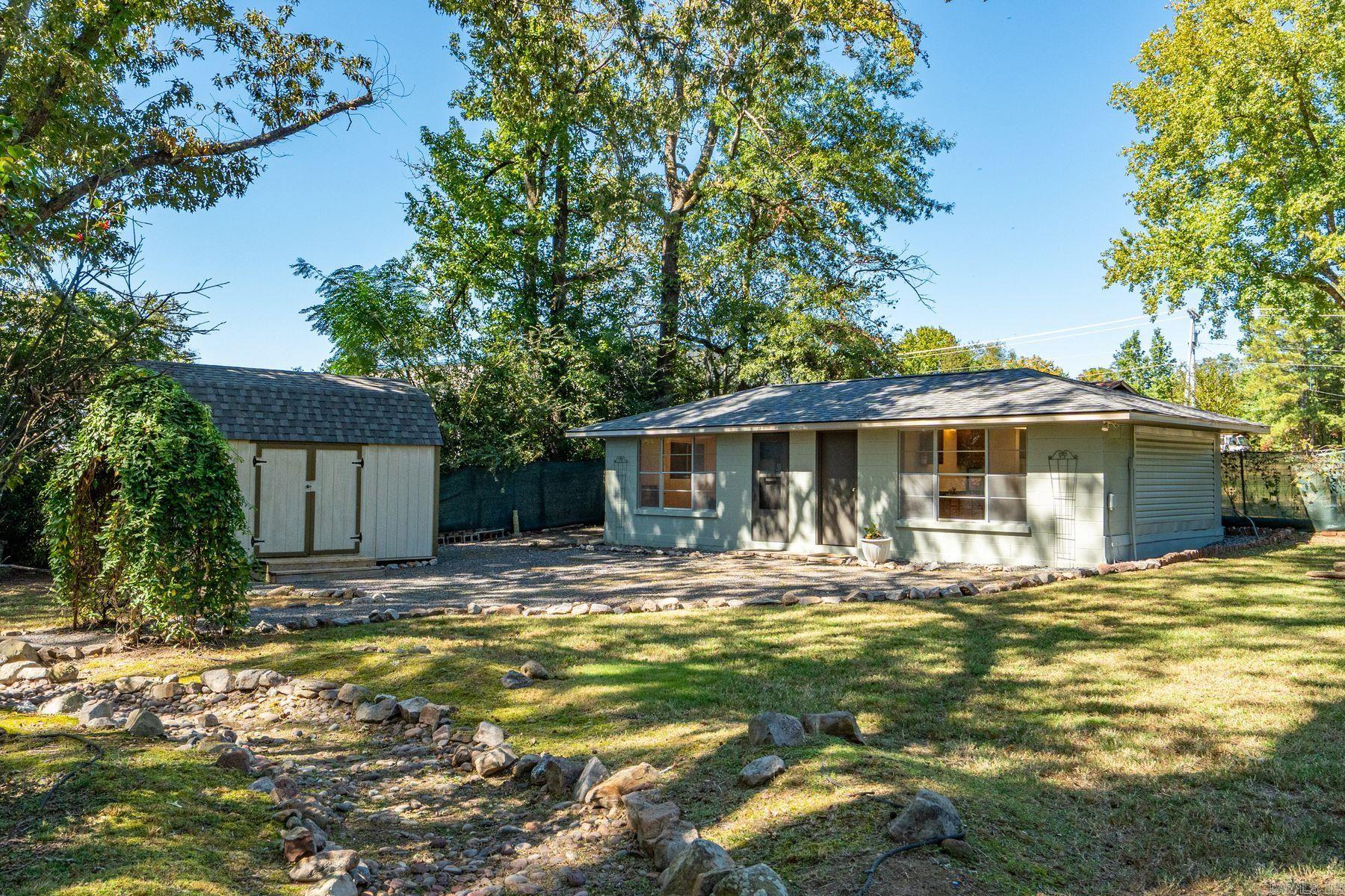 140 & 142 Mountain Laurel Lane