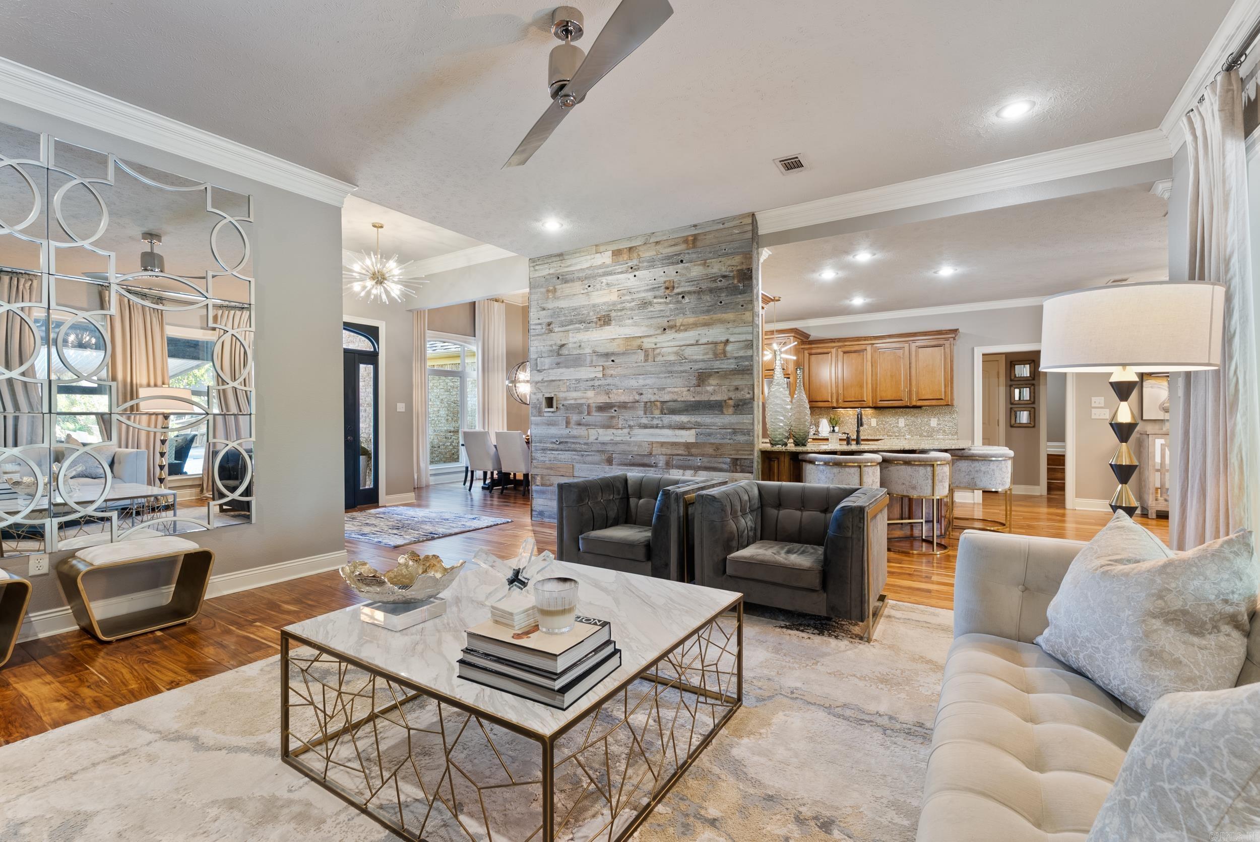5050 Bay Hill Drive