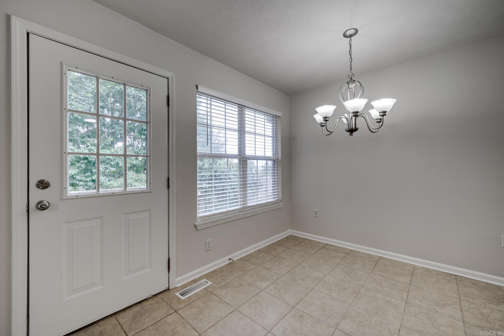 108 Weston Circle
