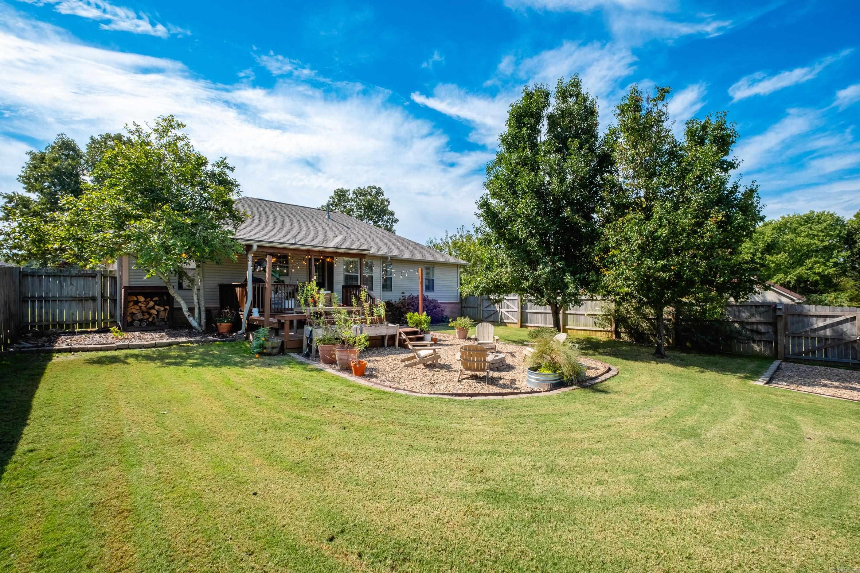 170 Diamond Pointe Drive