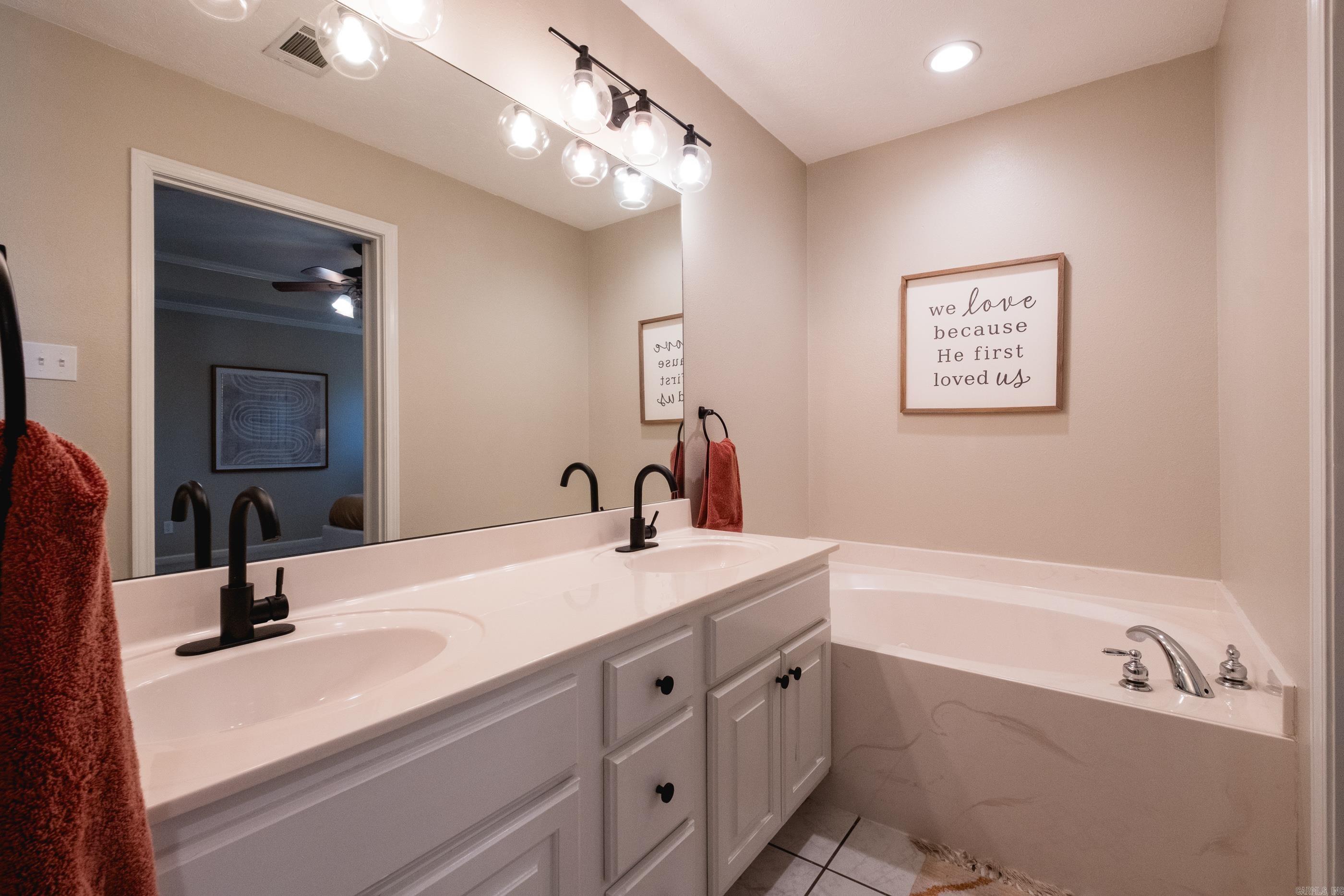 170 Diamond Pointe Drive