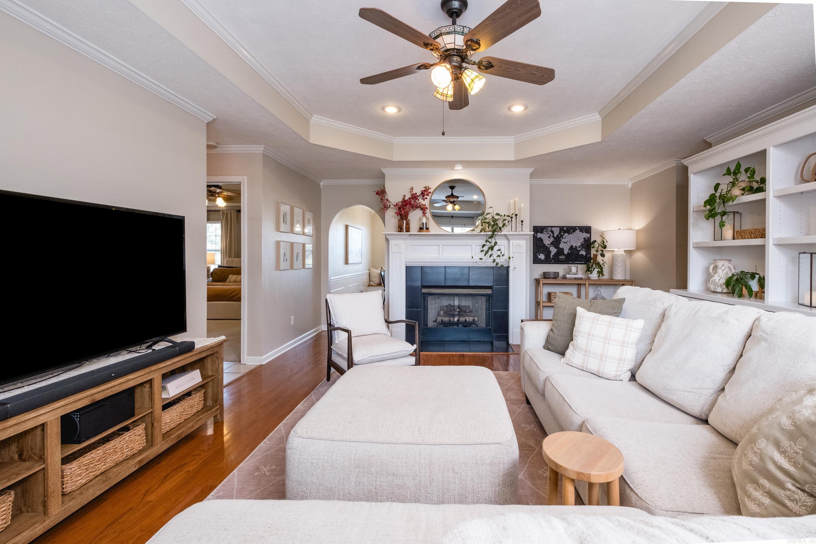 170 Diamond Pointe Drive