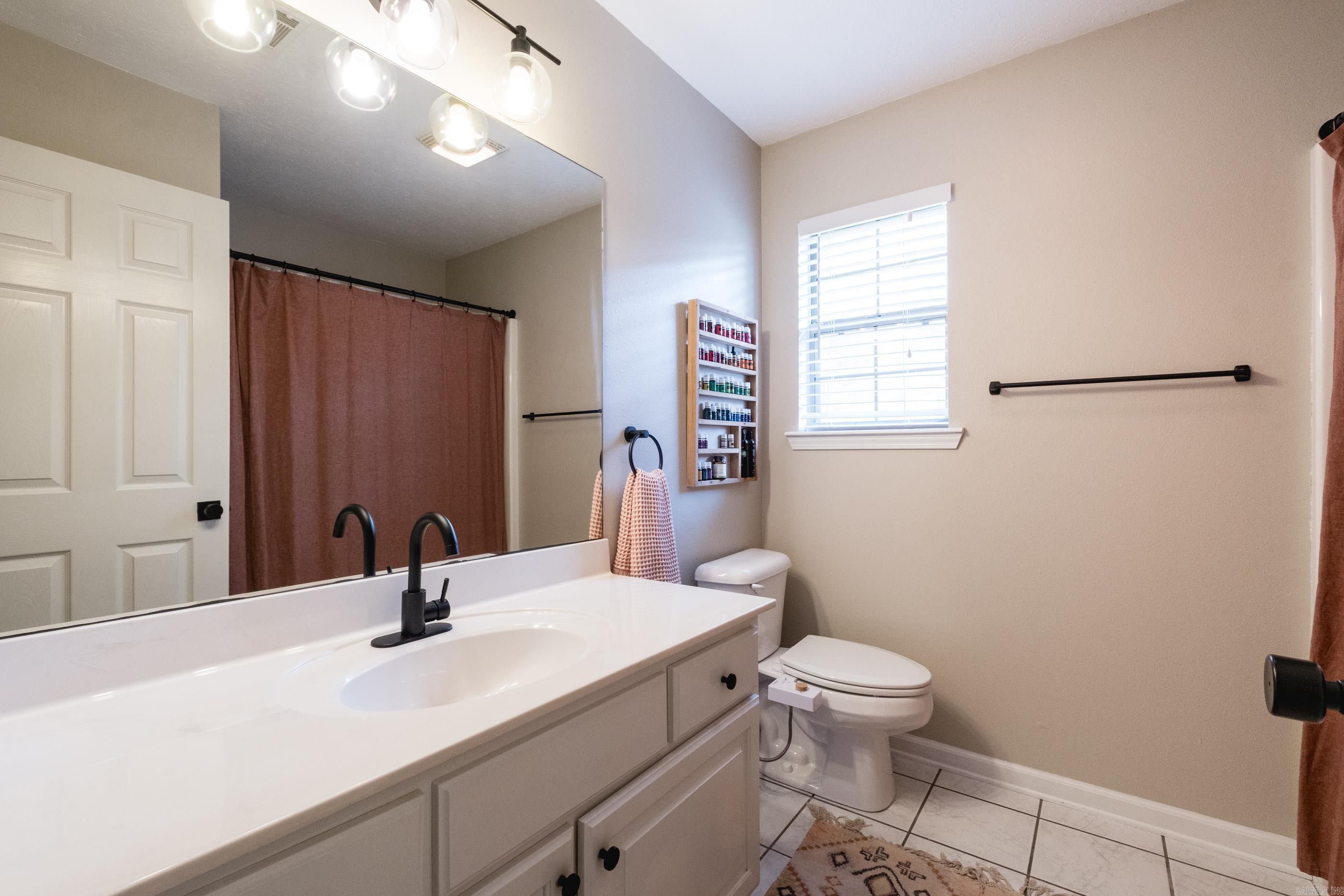 170 Diamond Pointe Drive
