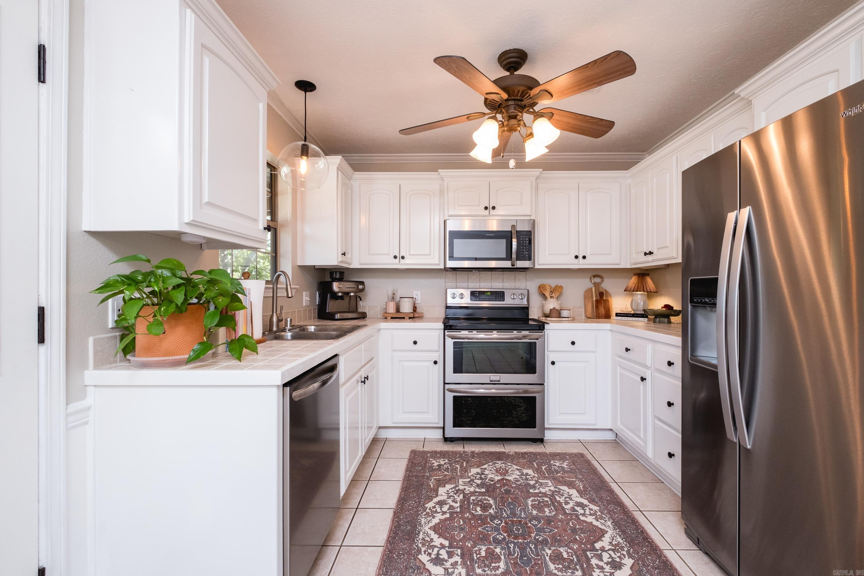 170 Diamond Pointe Drive