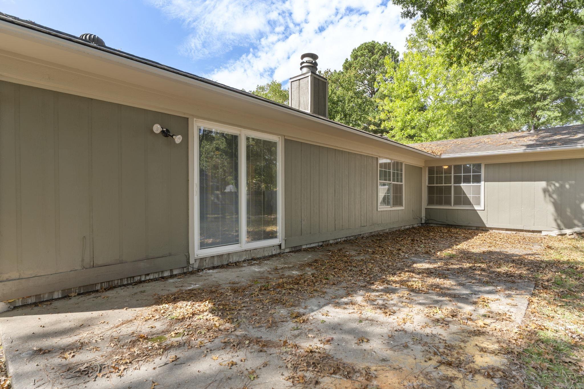 10 W Post Oak Drive