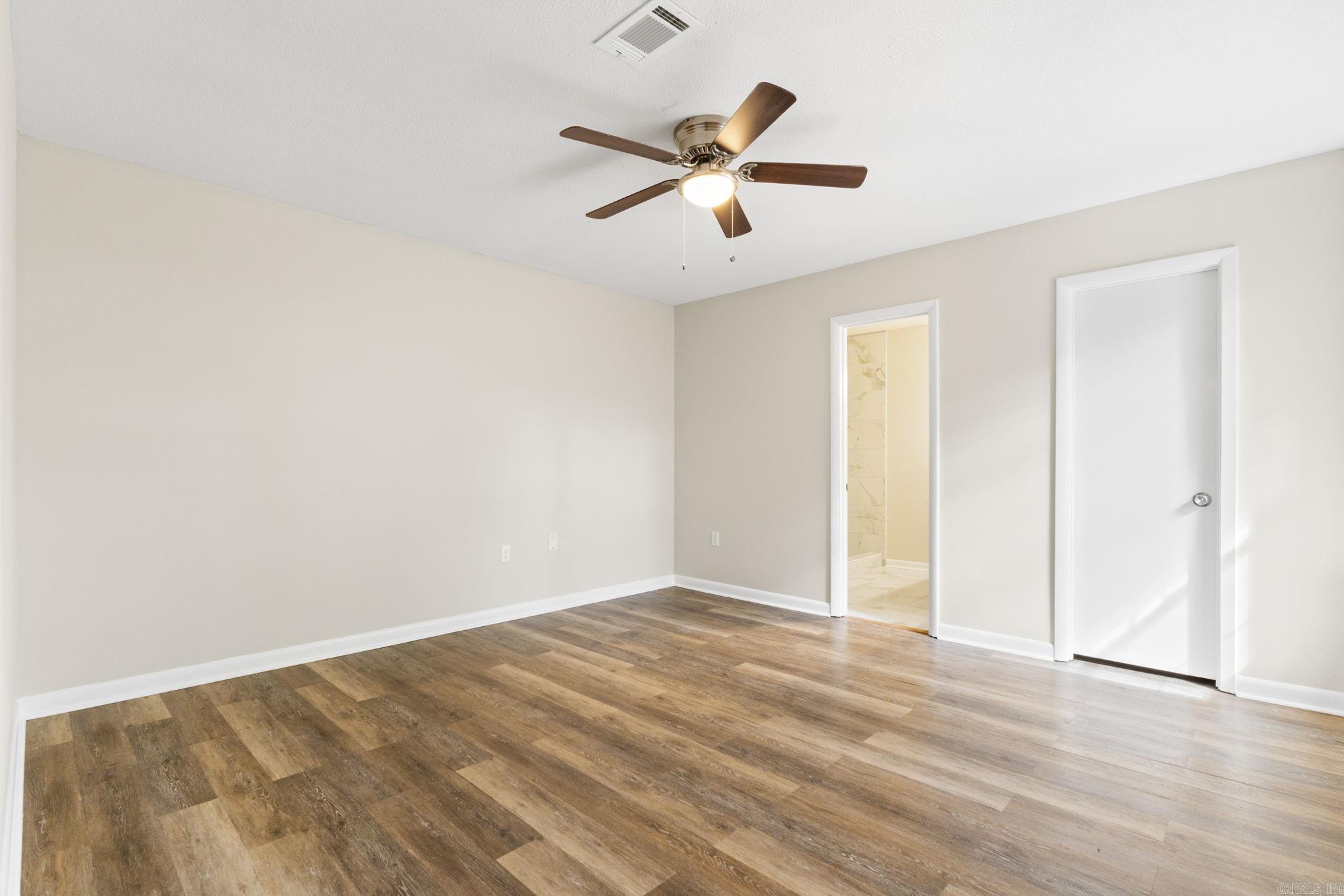 10 W Post Oak Drive