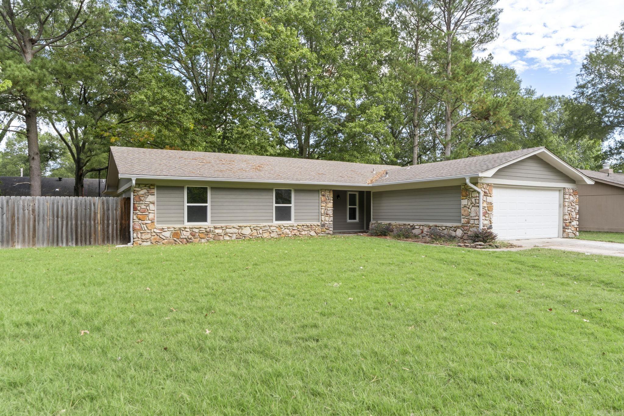 10 W Post Oak Drive