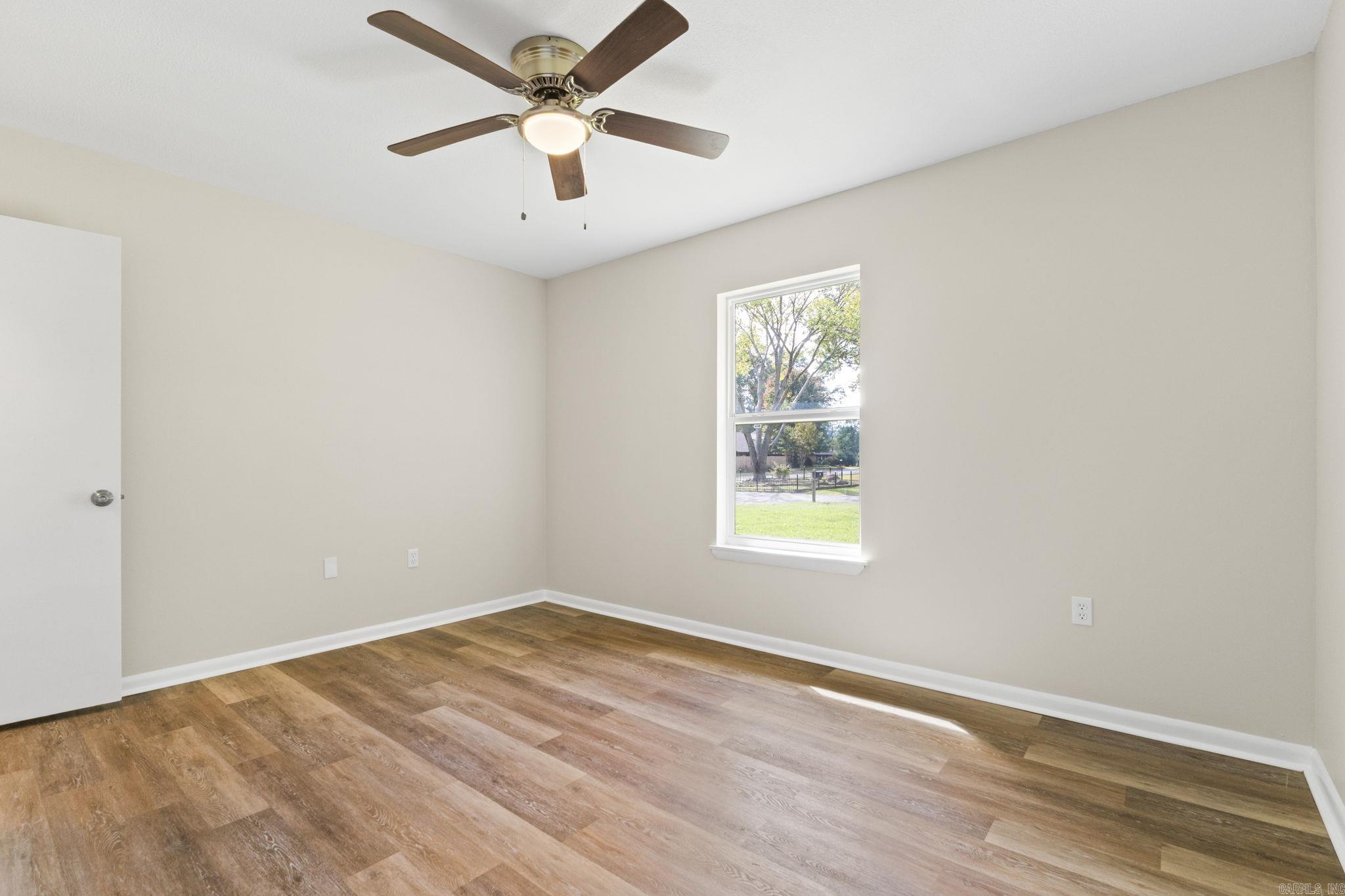 10 W Post Oak Drive