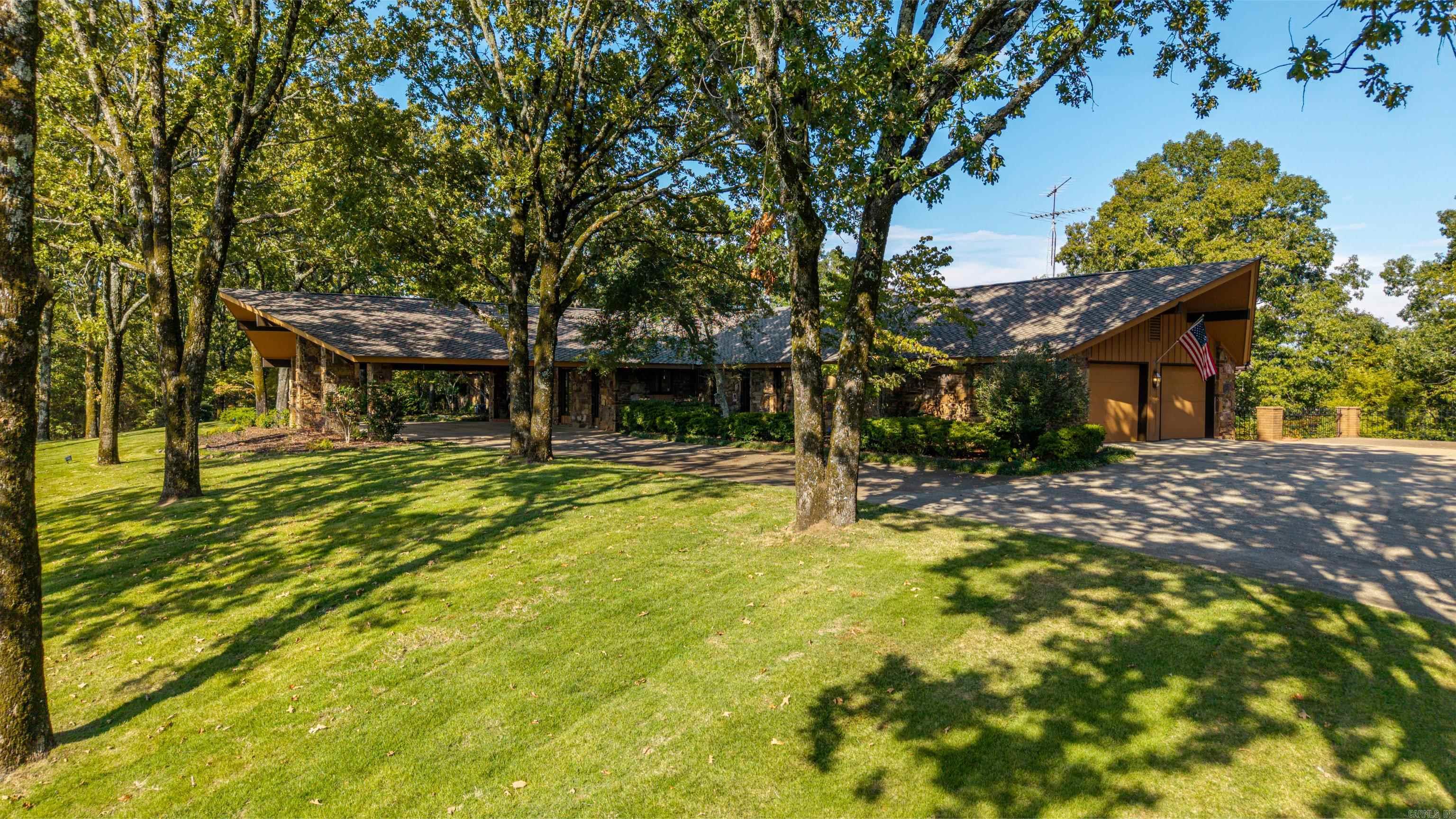 311 Whispering Hills Street