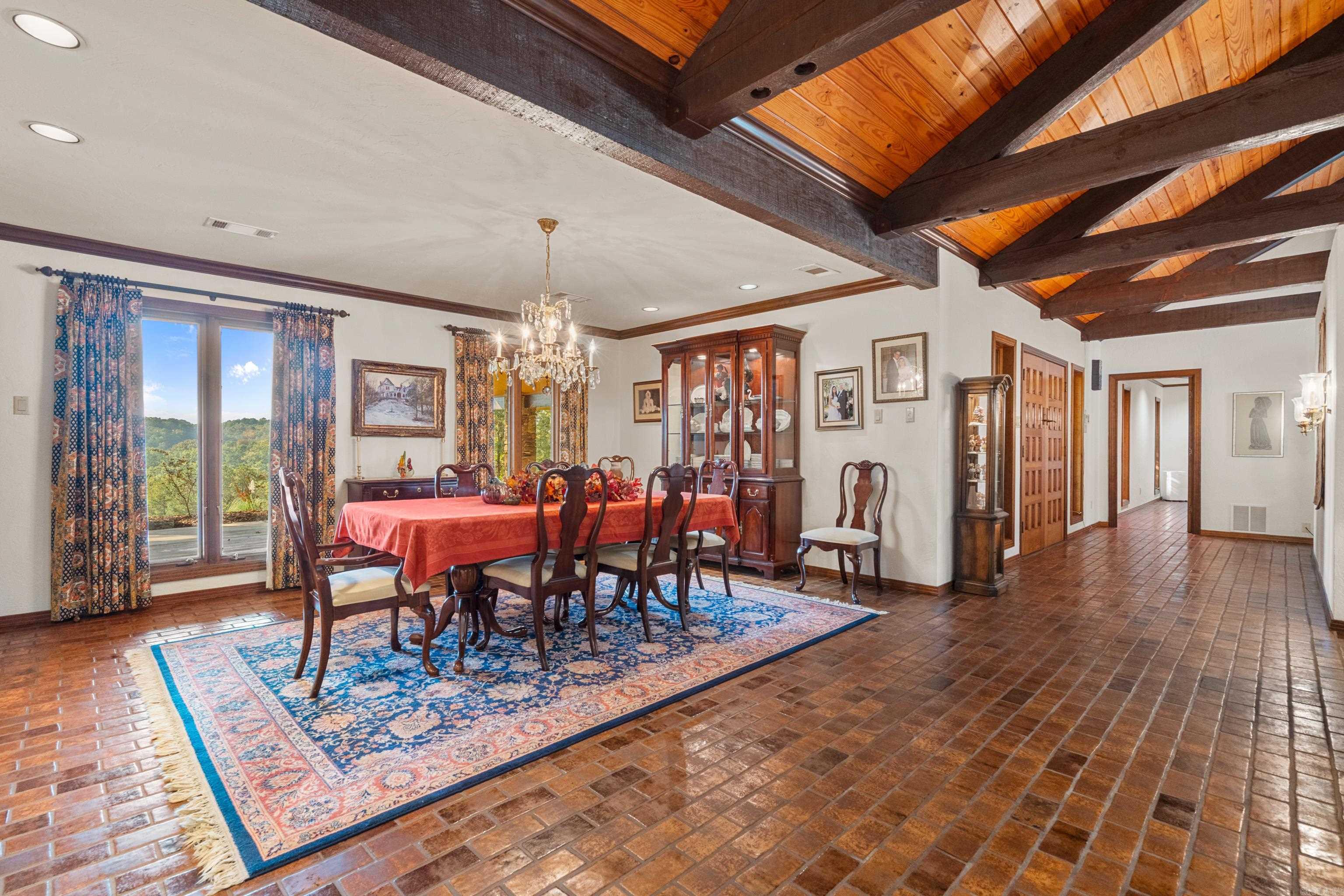 311 Whispering Hills Street