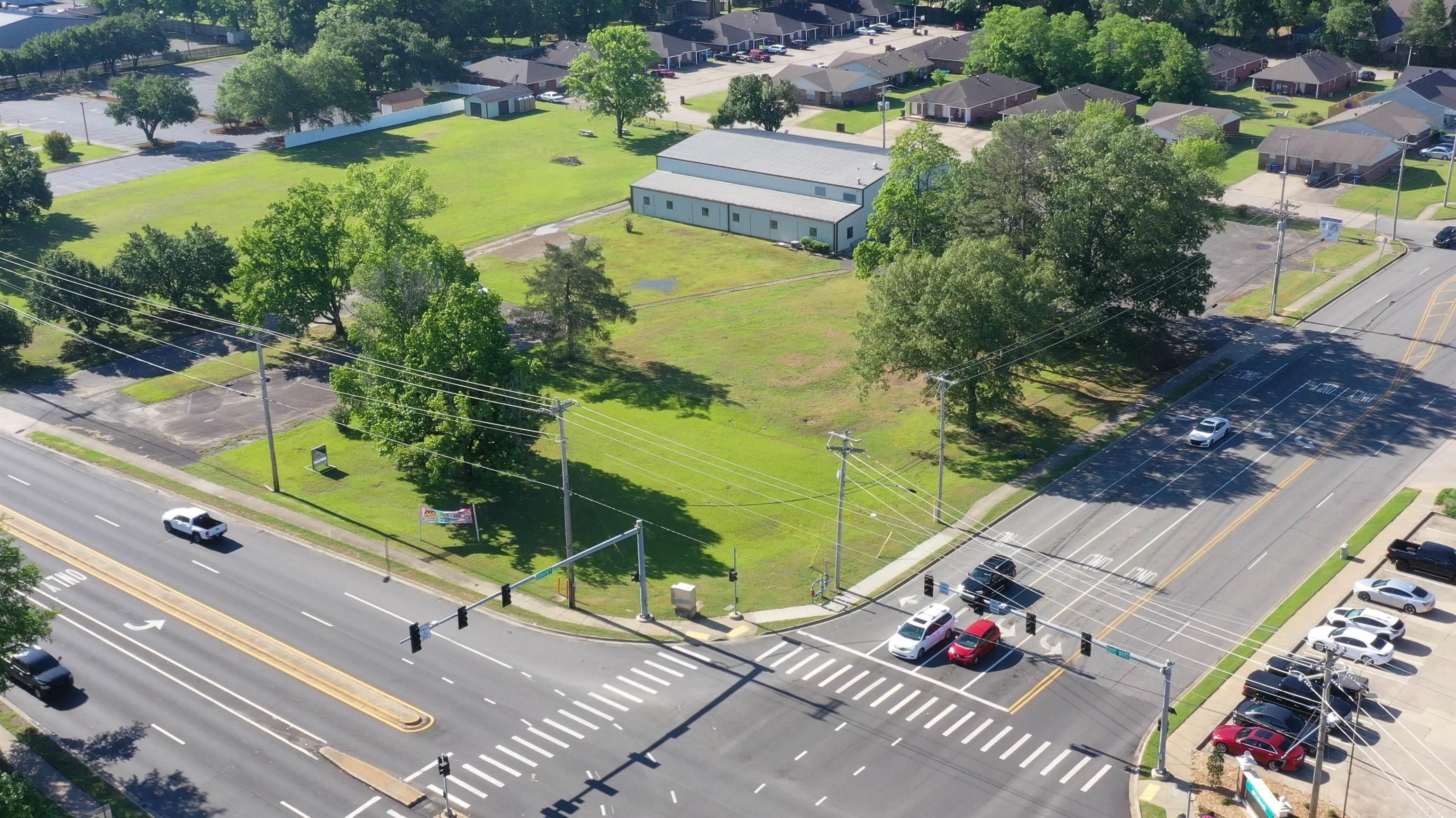 800 - A S Donaghey Avenue