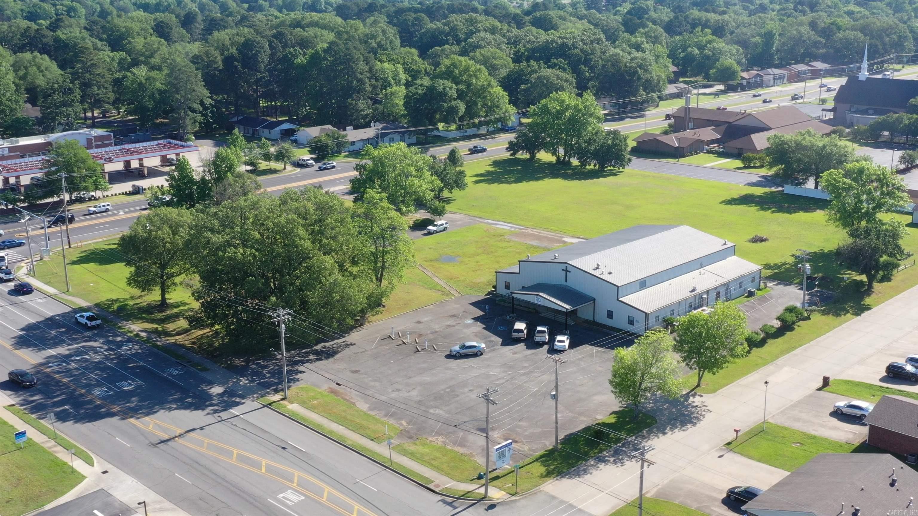 800 - A S Donaghey Avenue