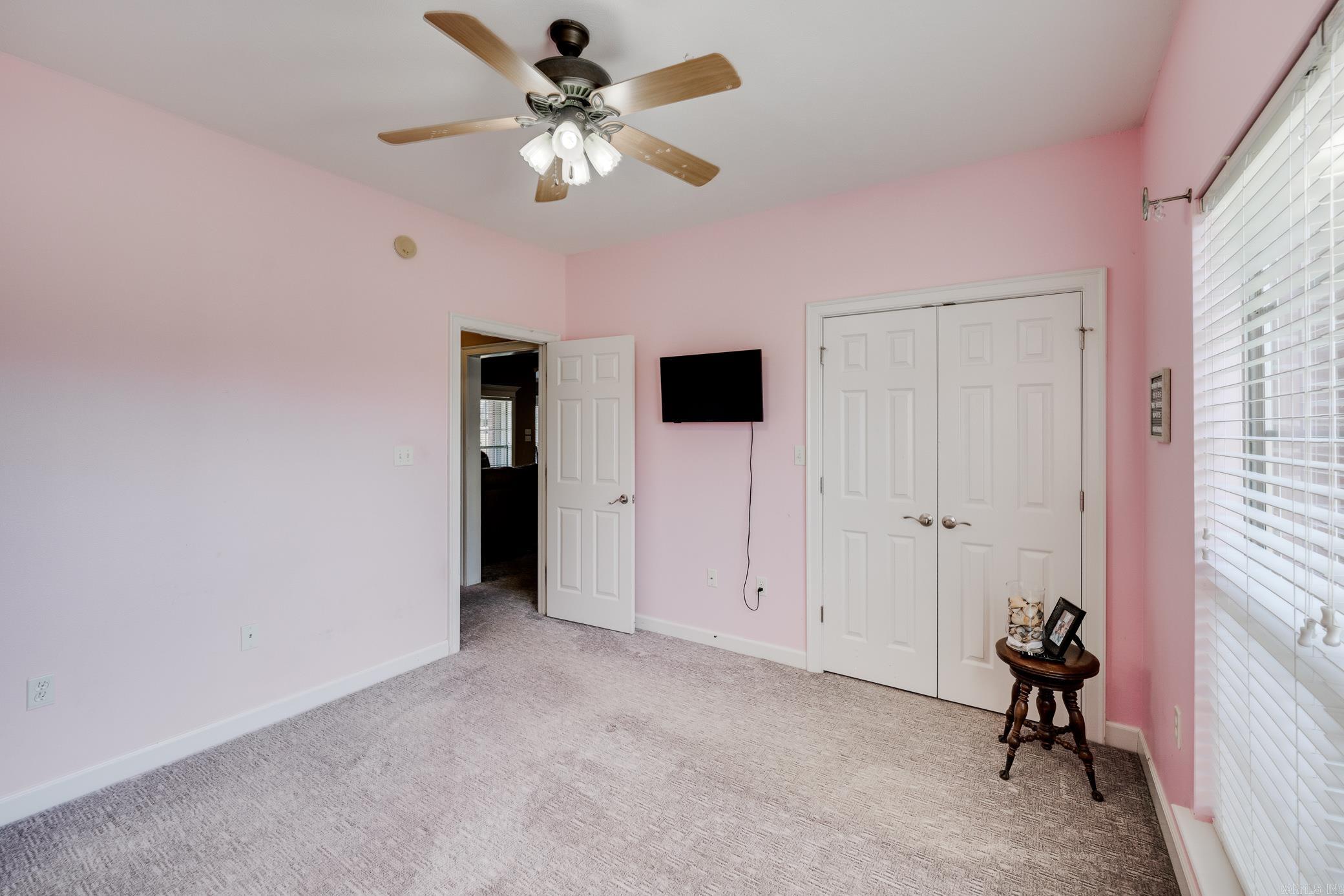 1330 Crosspoint Road