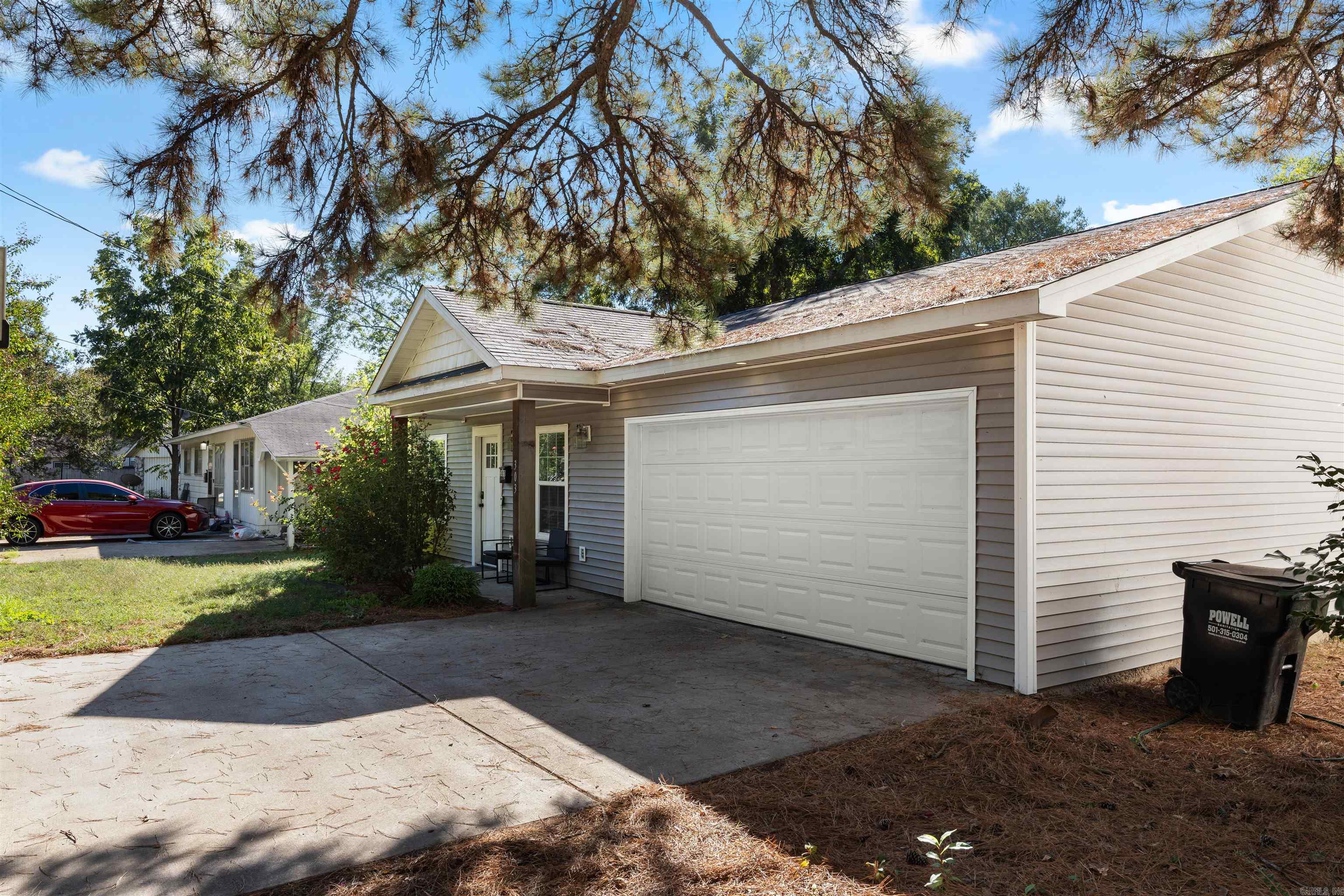 303 DOBBS Street