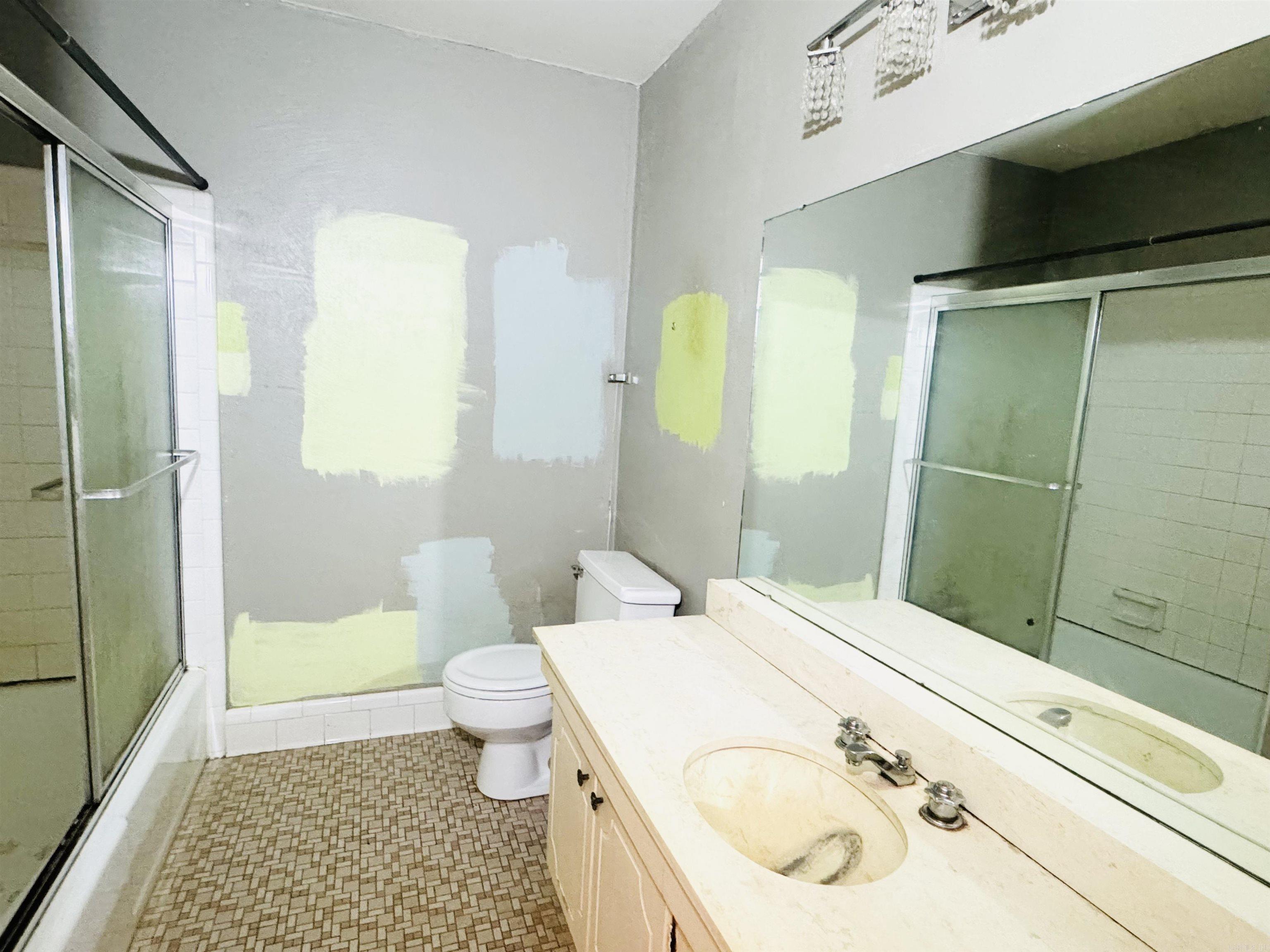 1824 N Hughes Street Unit: 11