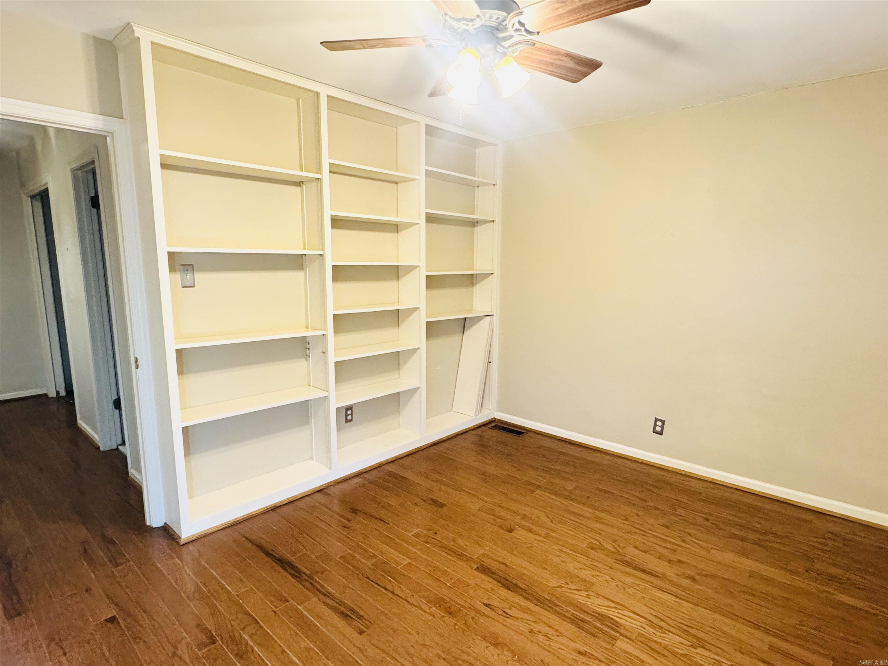 1824 N Hughes Street Unit: 11