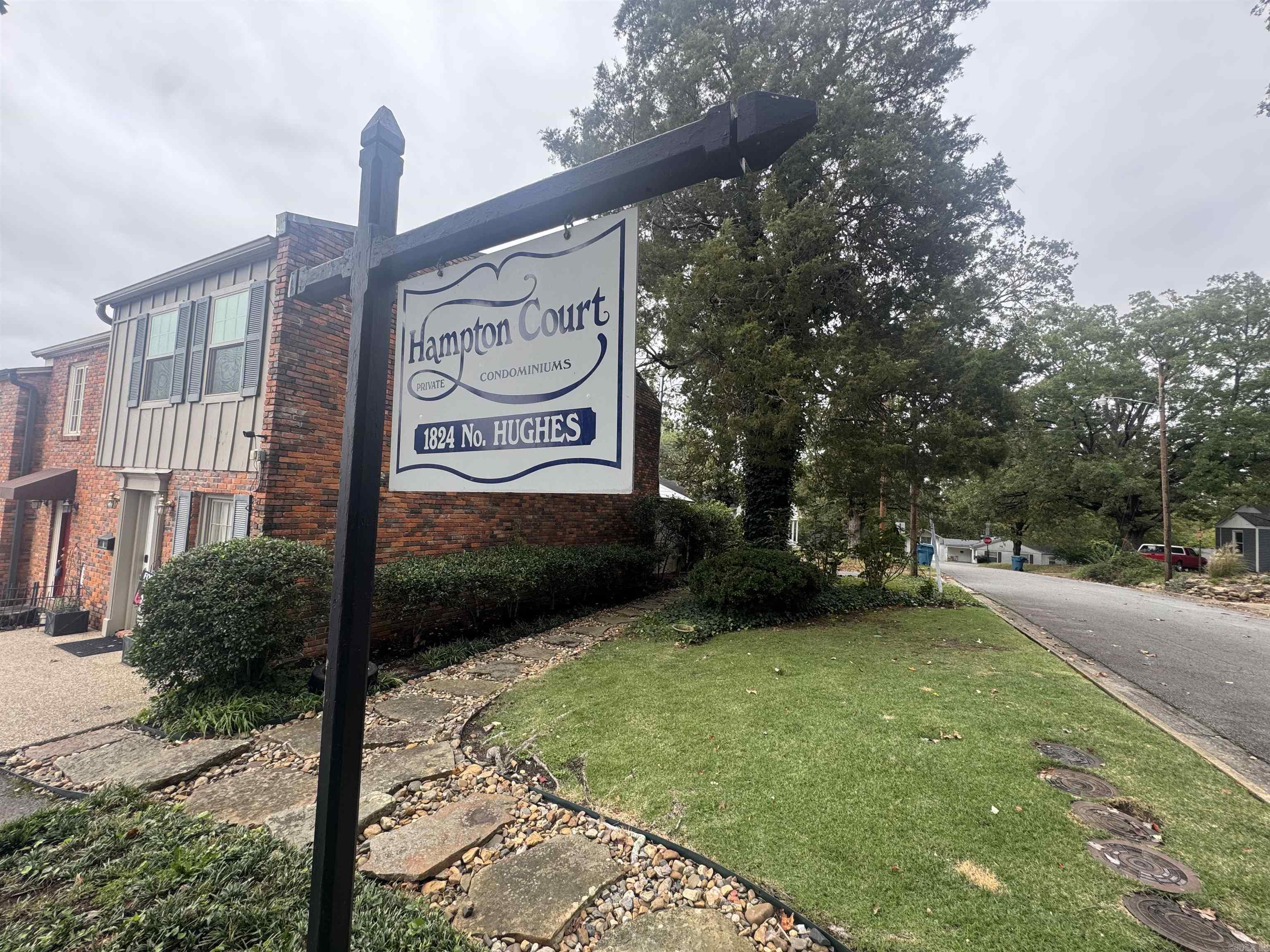 1824 N Hughes Street Unit: 11