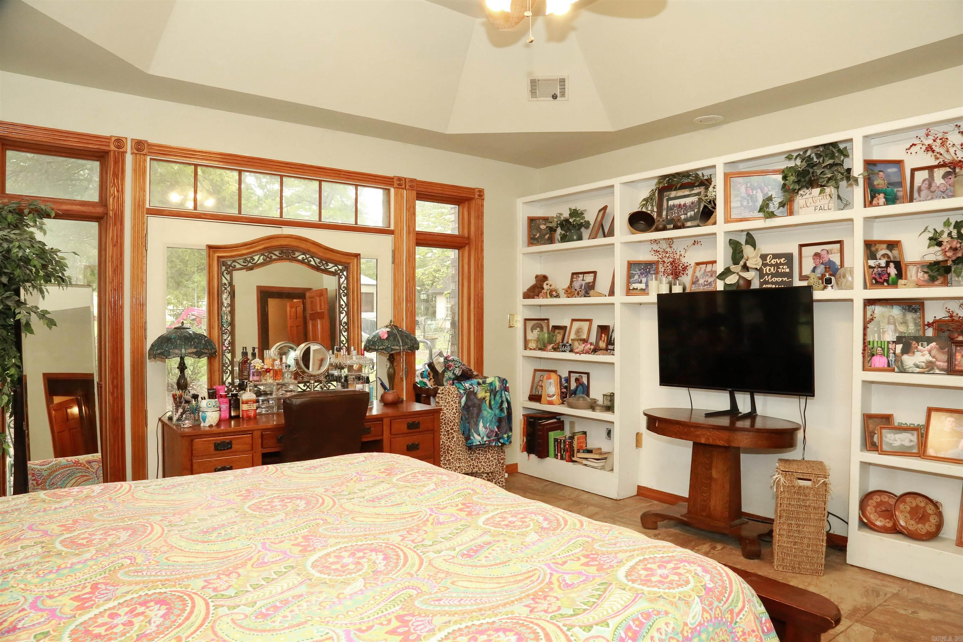 10812 Bay Ridge Drive