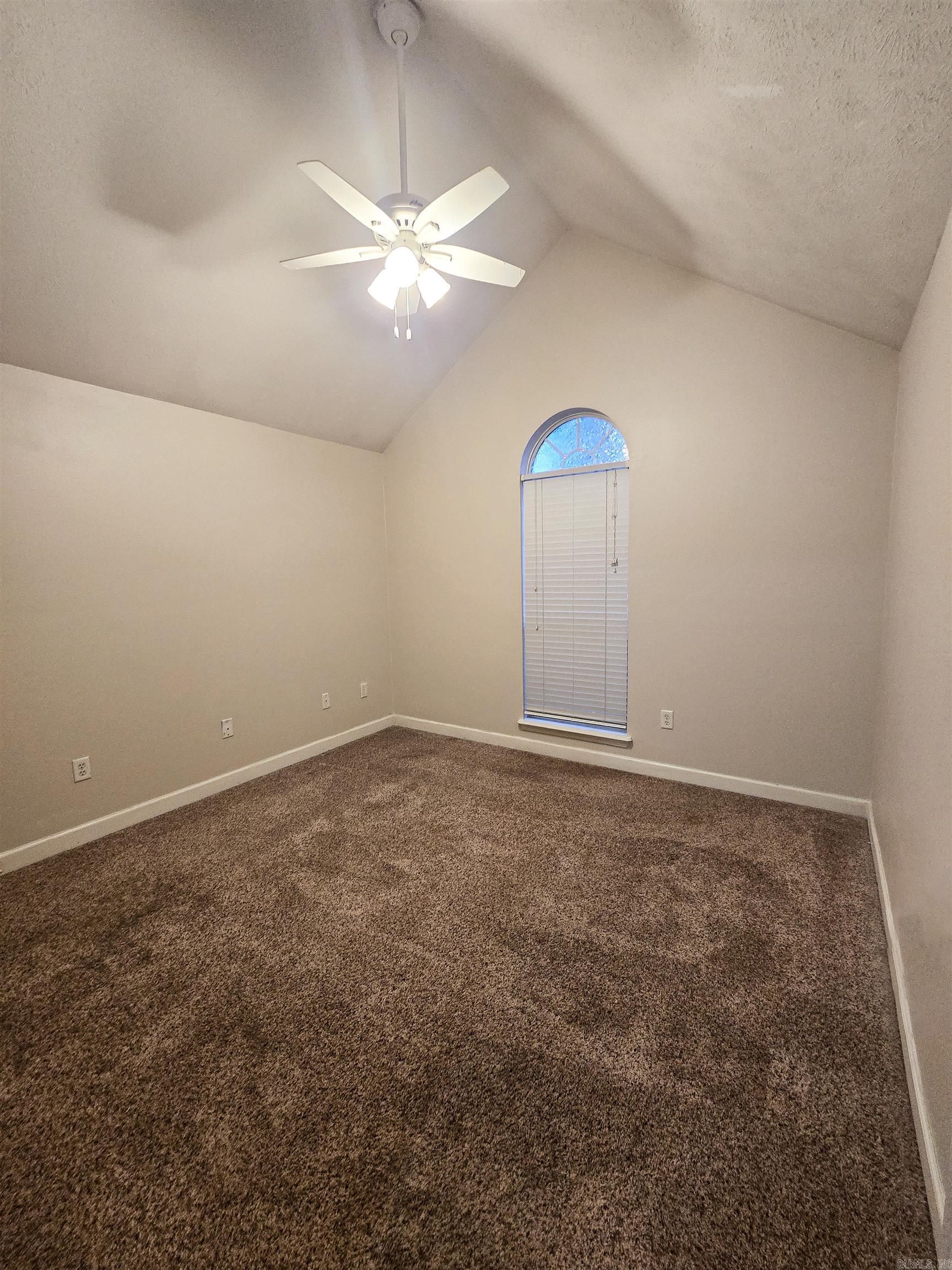 955 Woodard Drive