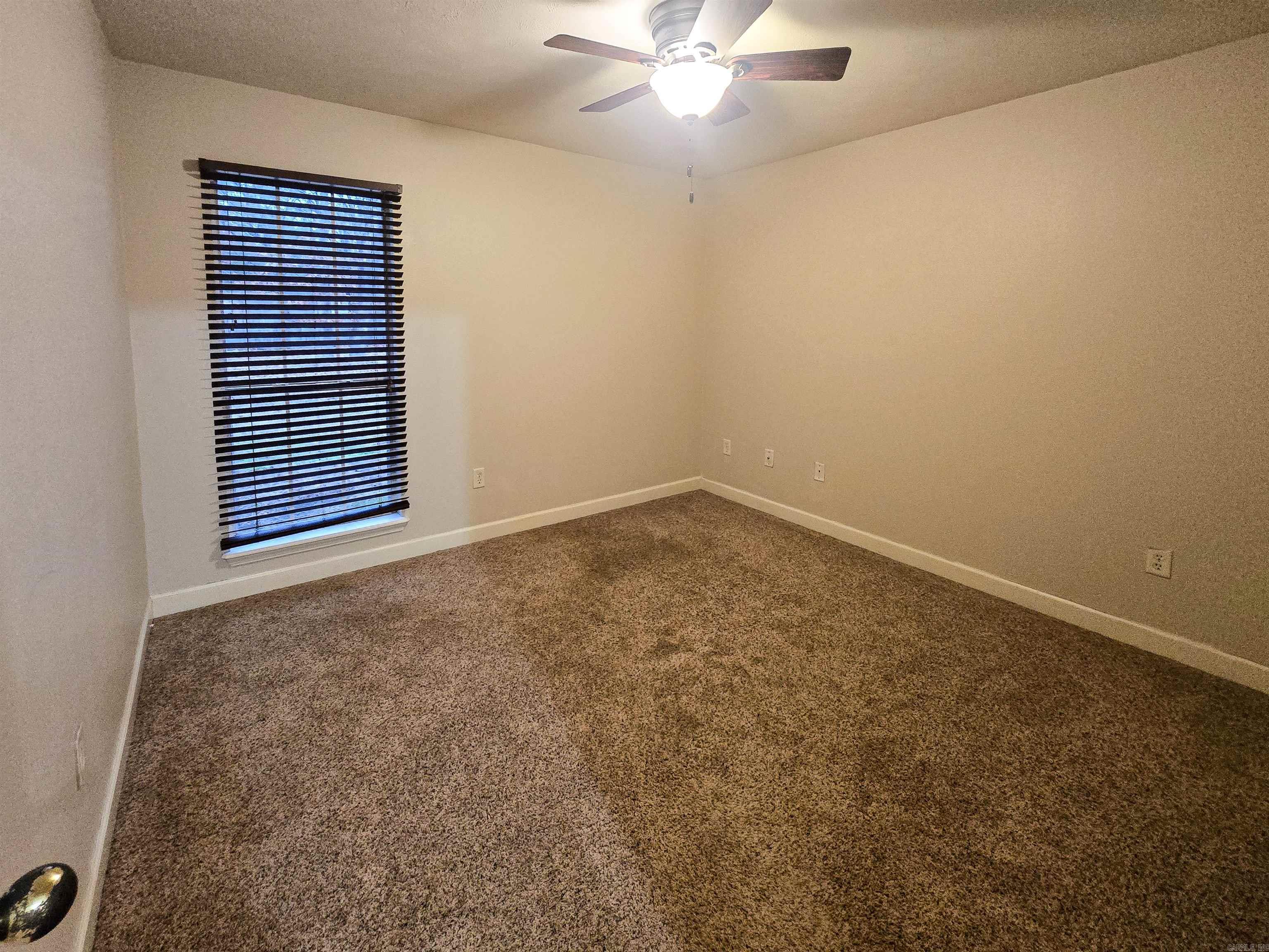 955 Woodard Drive