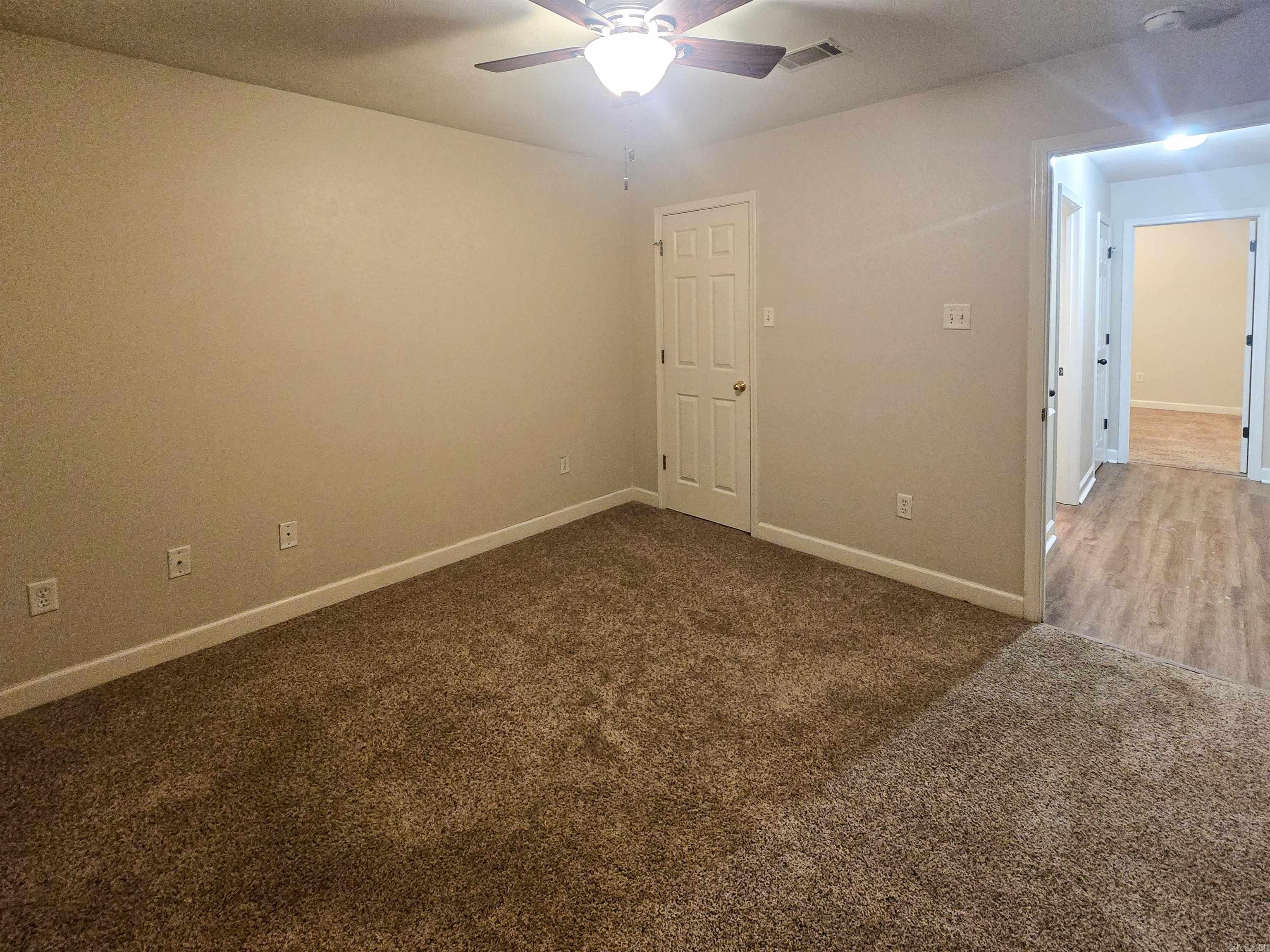 955 Woodard Drive