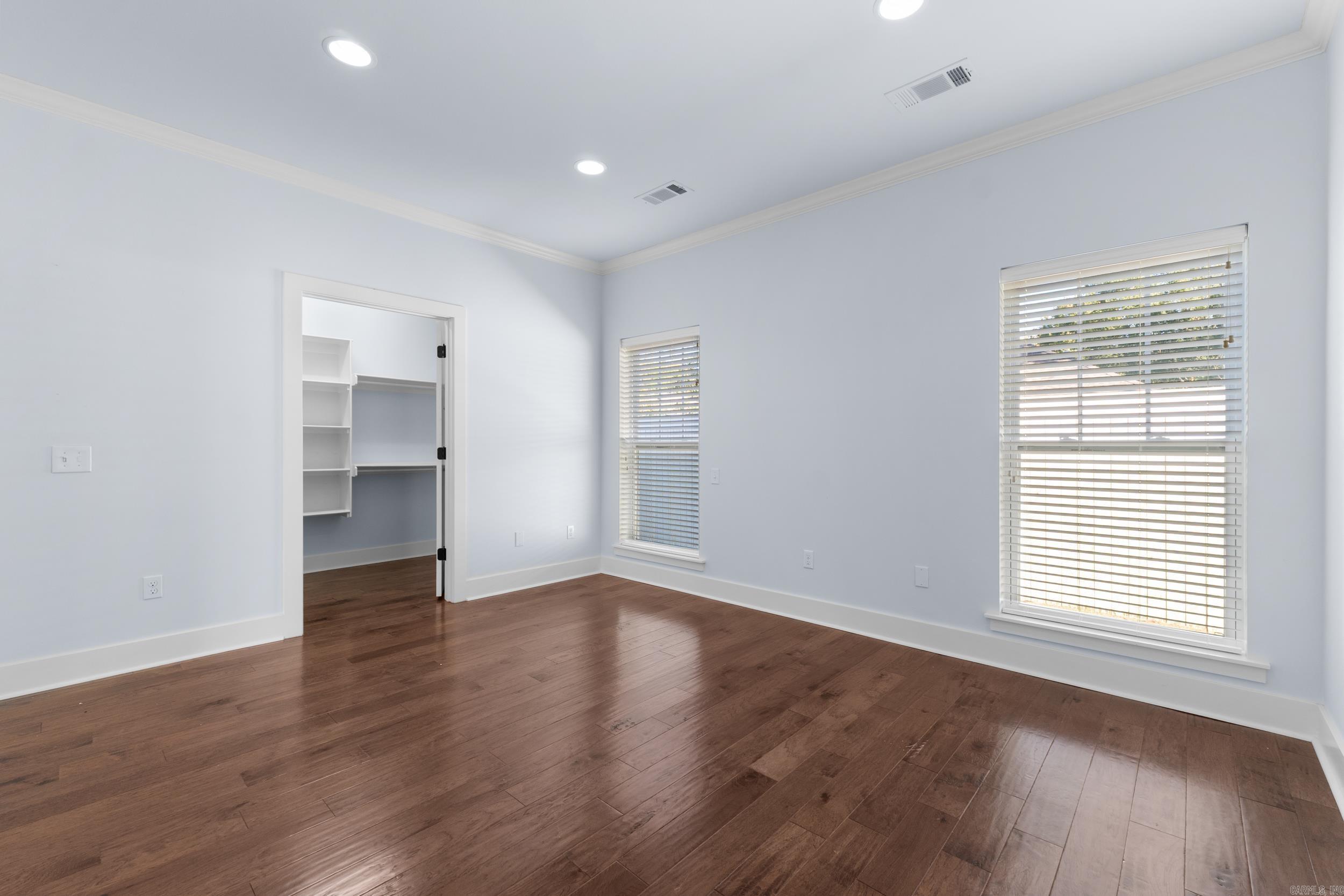 2700 Stonebrook Cove