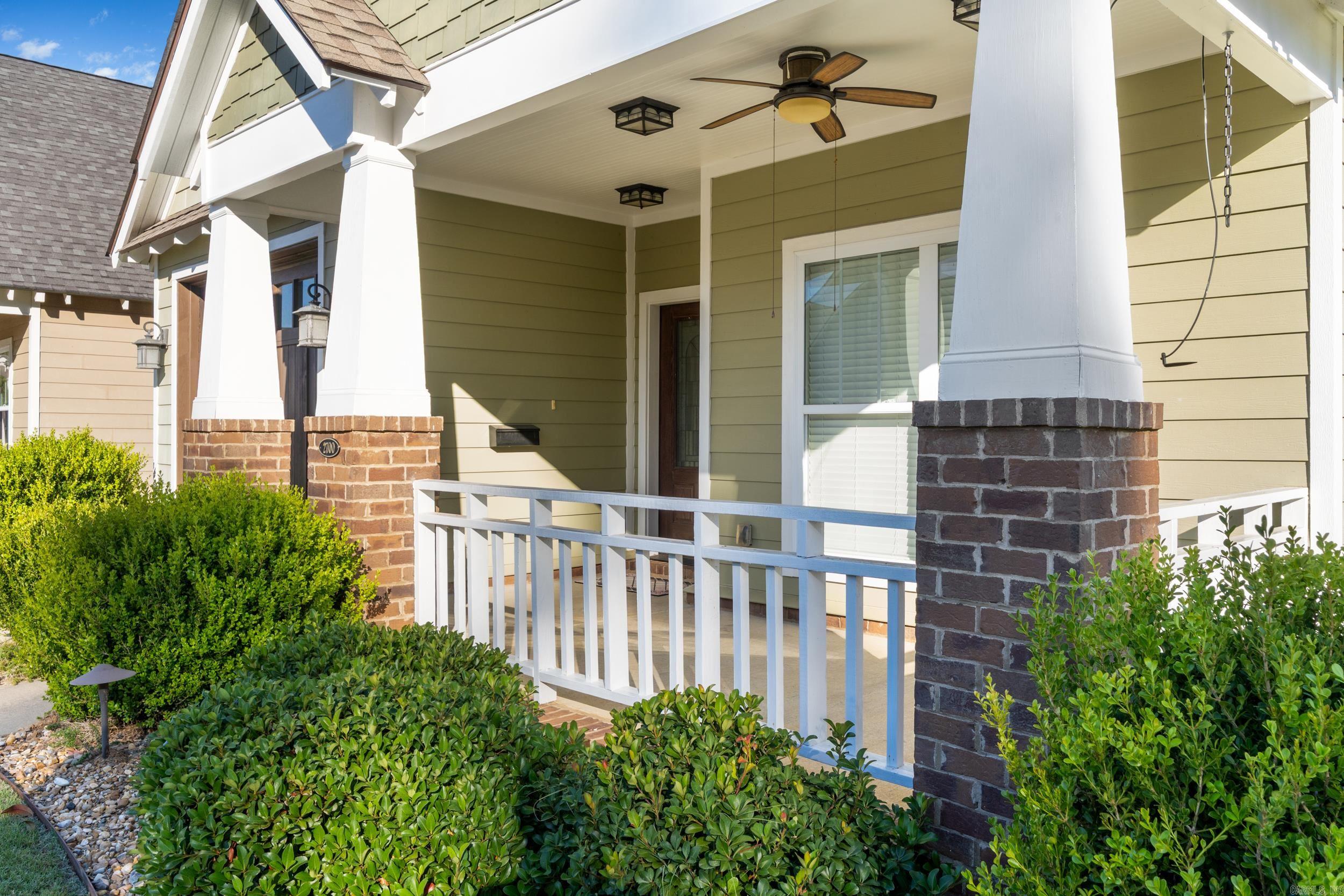 2700 Stonebrook Cove