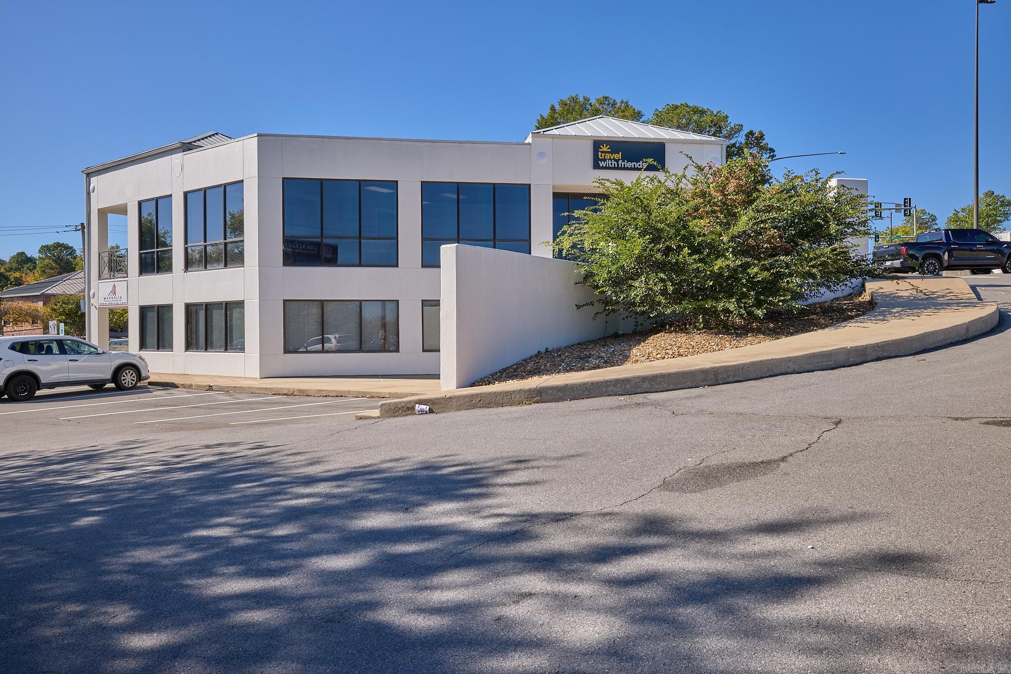 10901 Financial Center Parkway