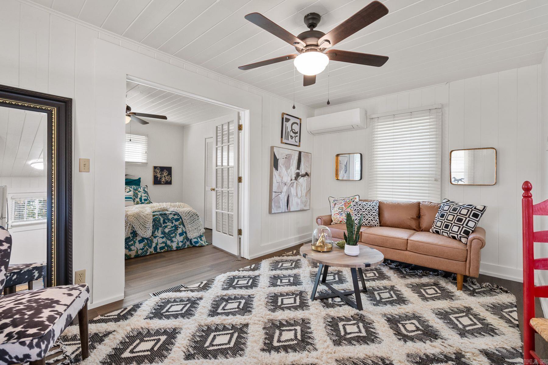 105 Chambers Point, #19